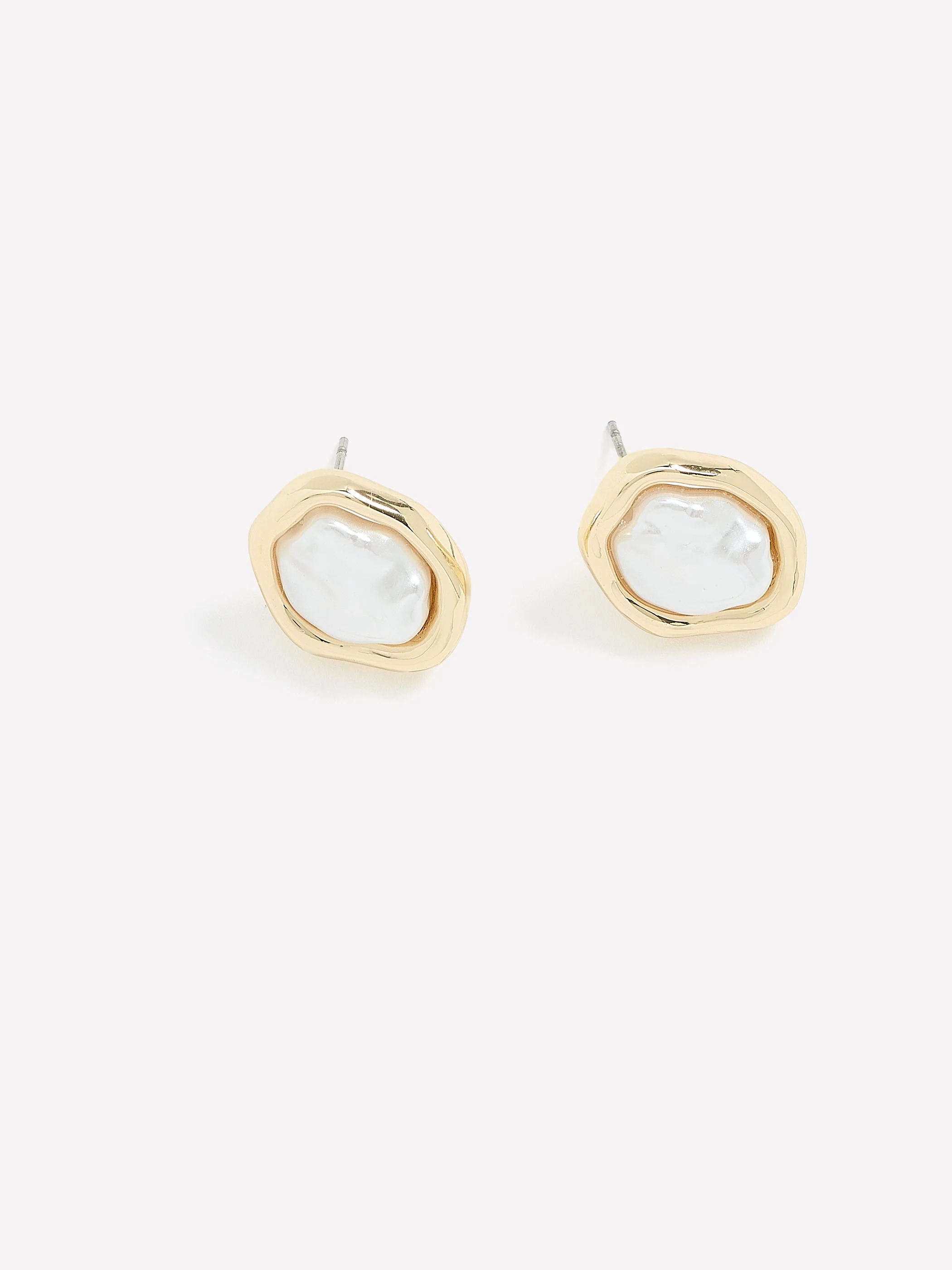 Baroque Pearl Earrings - Image 2