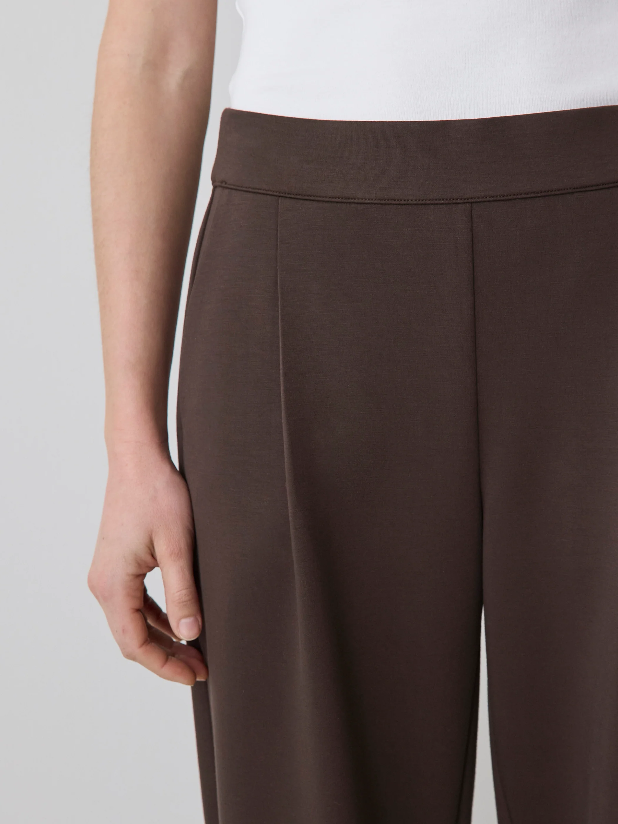 Barrel-Leg Lounge Pant - Image 4