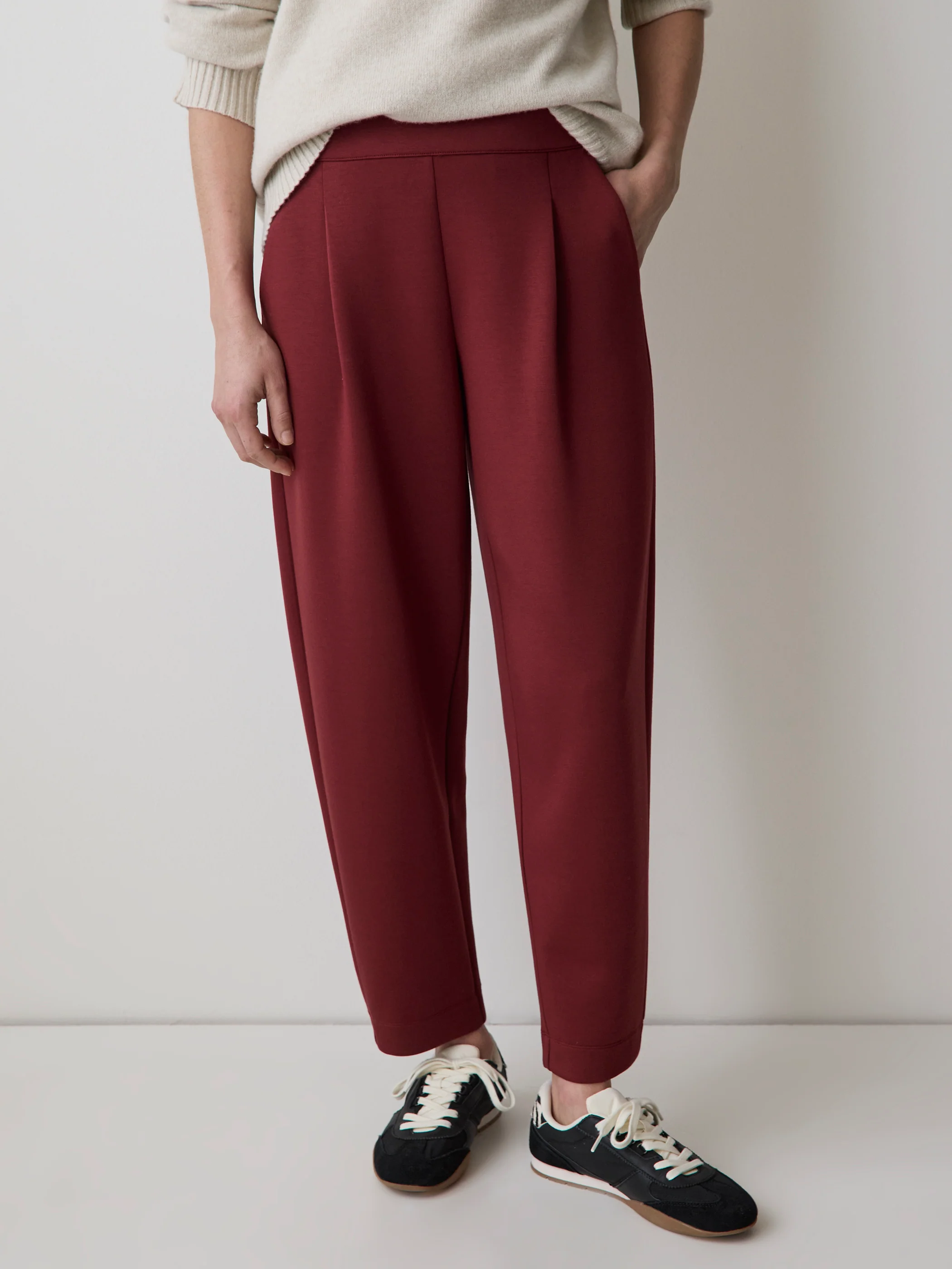 Barrel-Leg Lounge Pant - Image 7