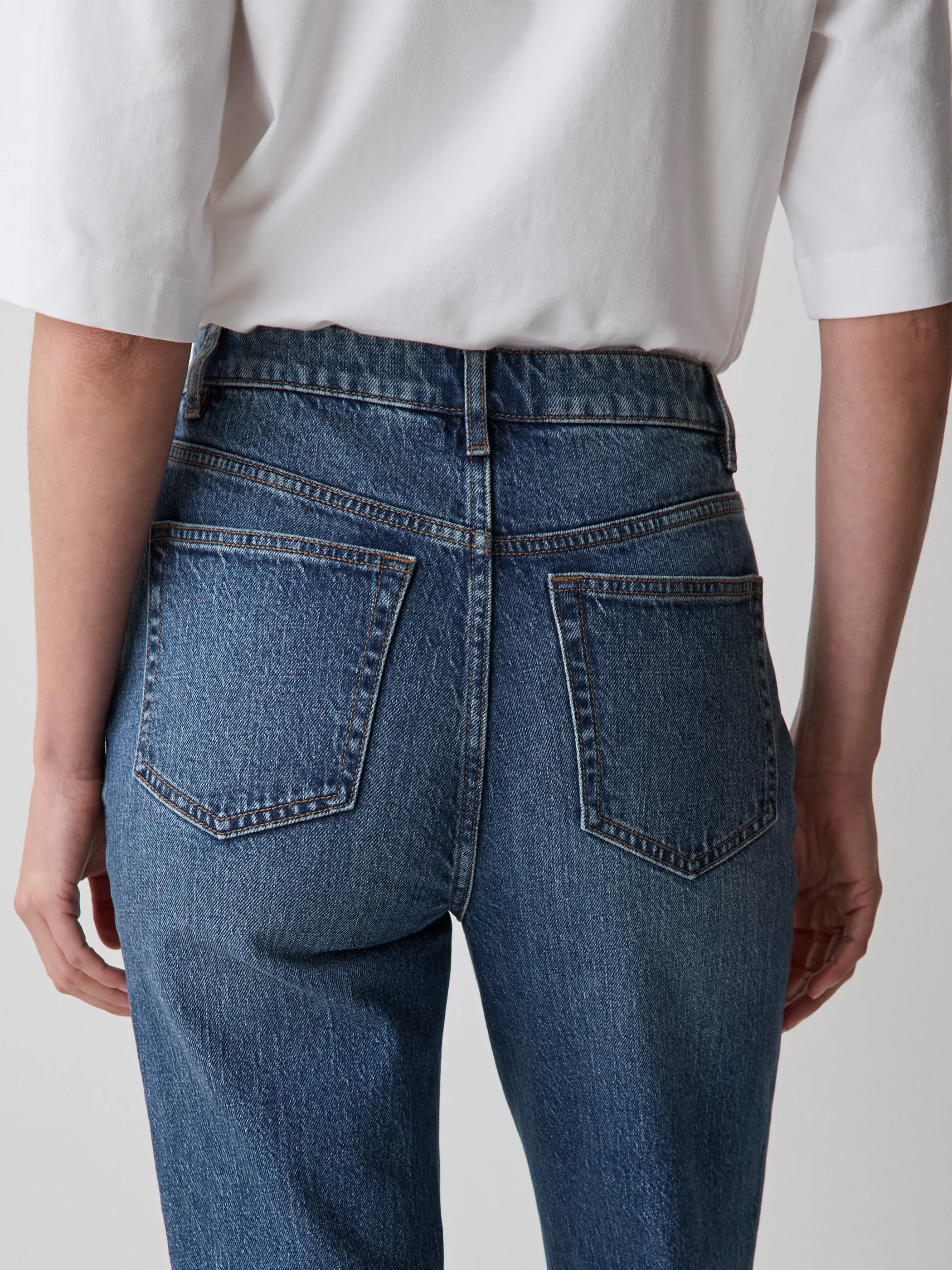 Cropped Bootcut Jeans - Image 3