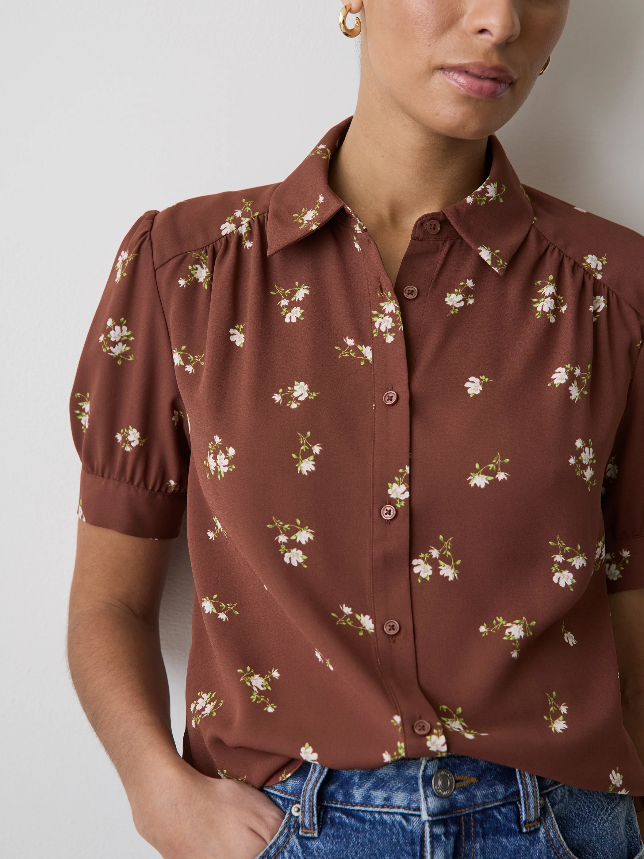 Silky Crepe Short-Sleeve Buttoned-Down Blouse - Image 10
