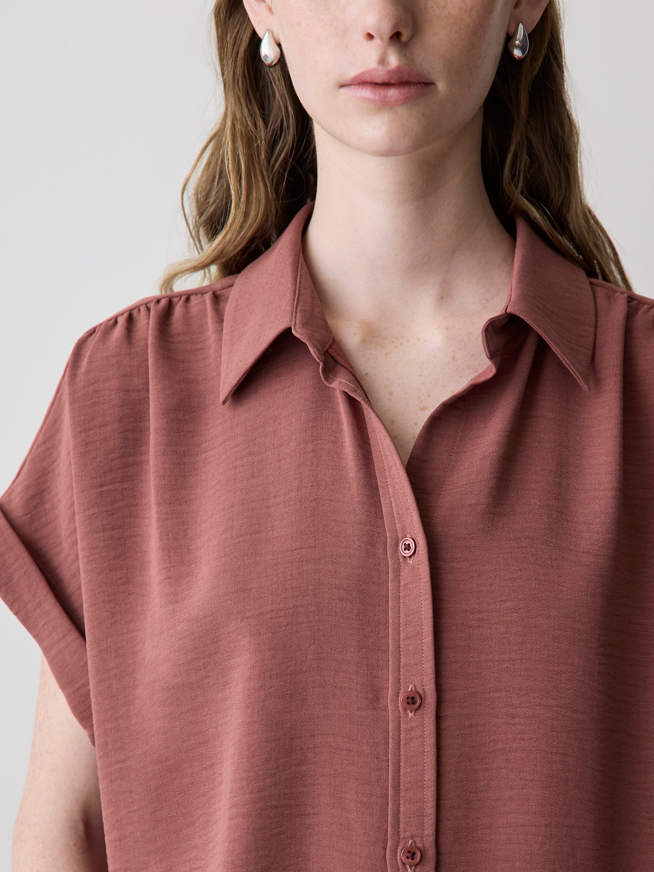 Short-Sleeve Buttoned-Down Blouse - Image 16