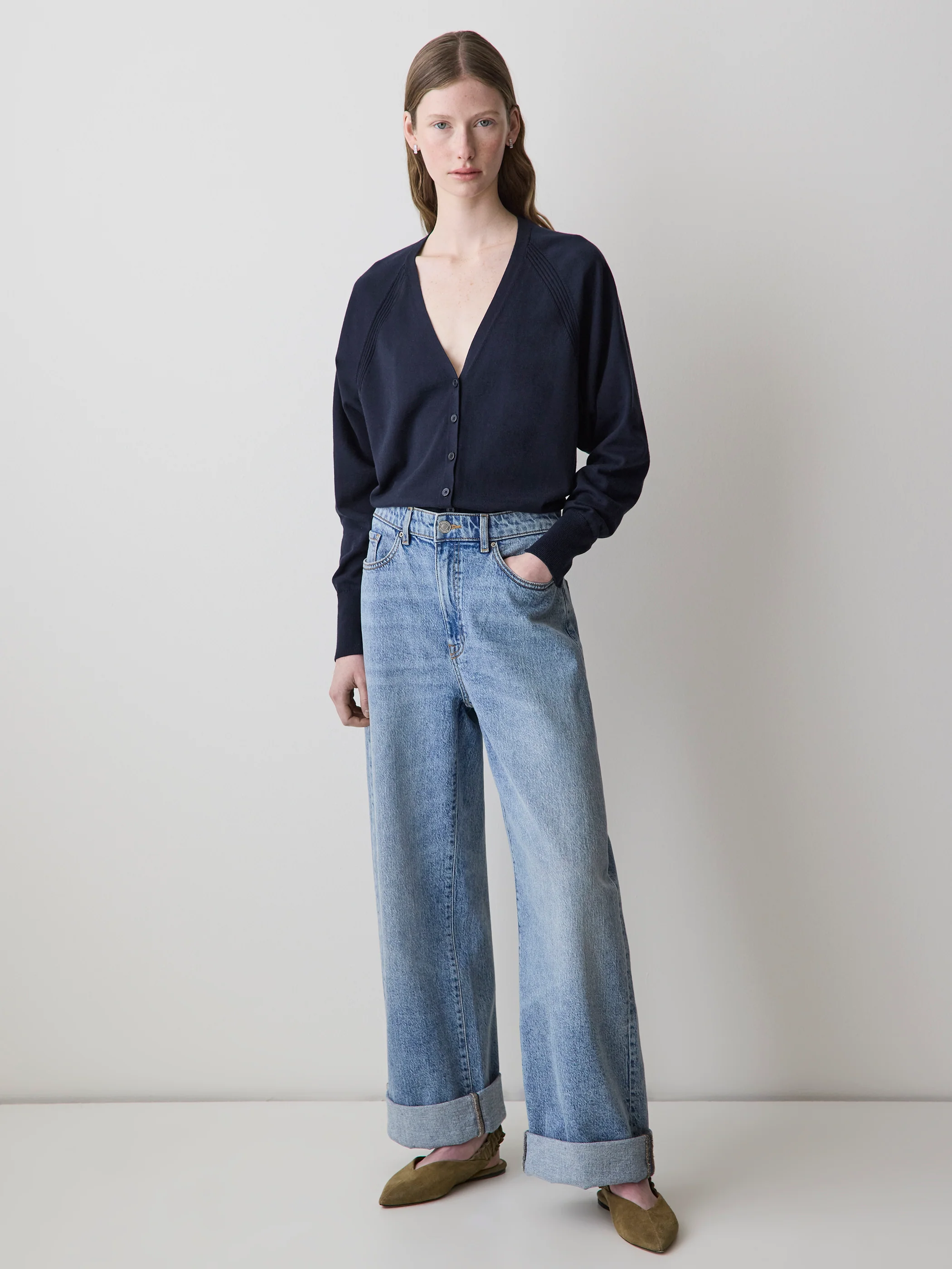 Long-Sleeve V-Neck Cardigan - Image 12