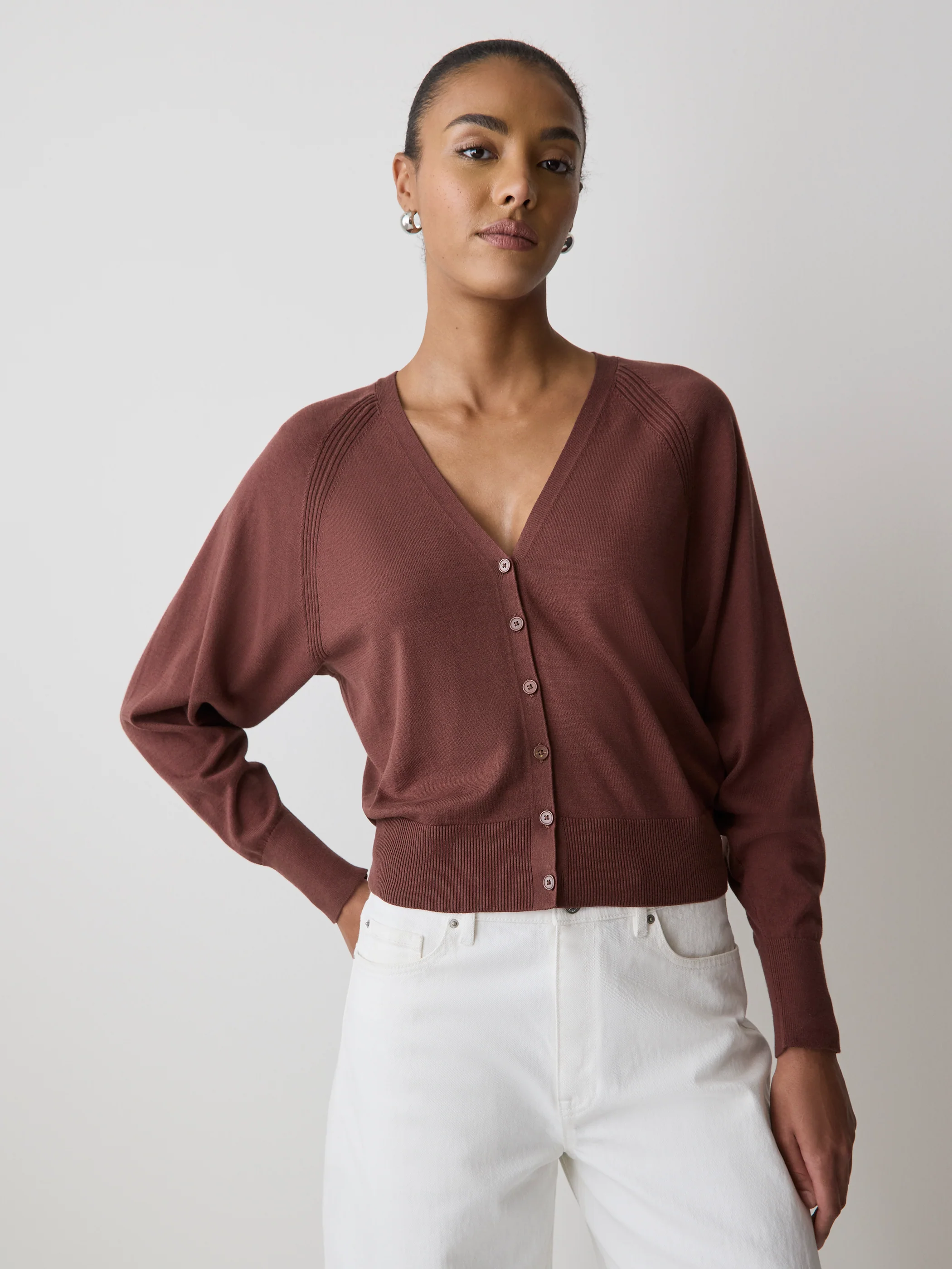 Long-Sleeve V-Neck Cardigan - Image 16