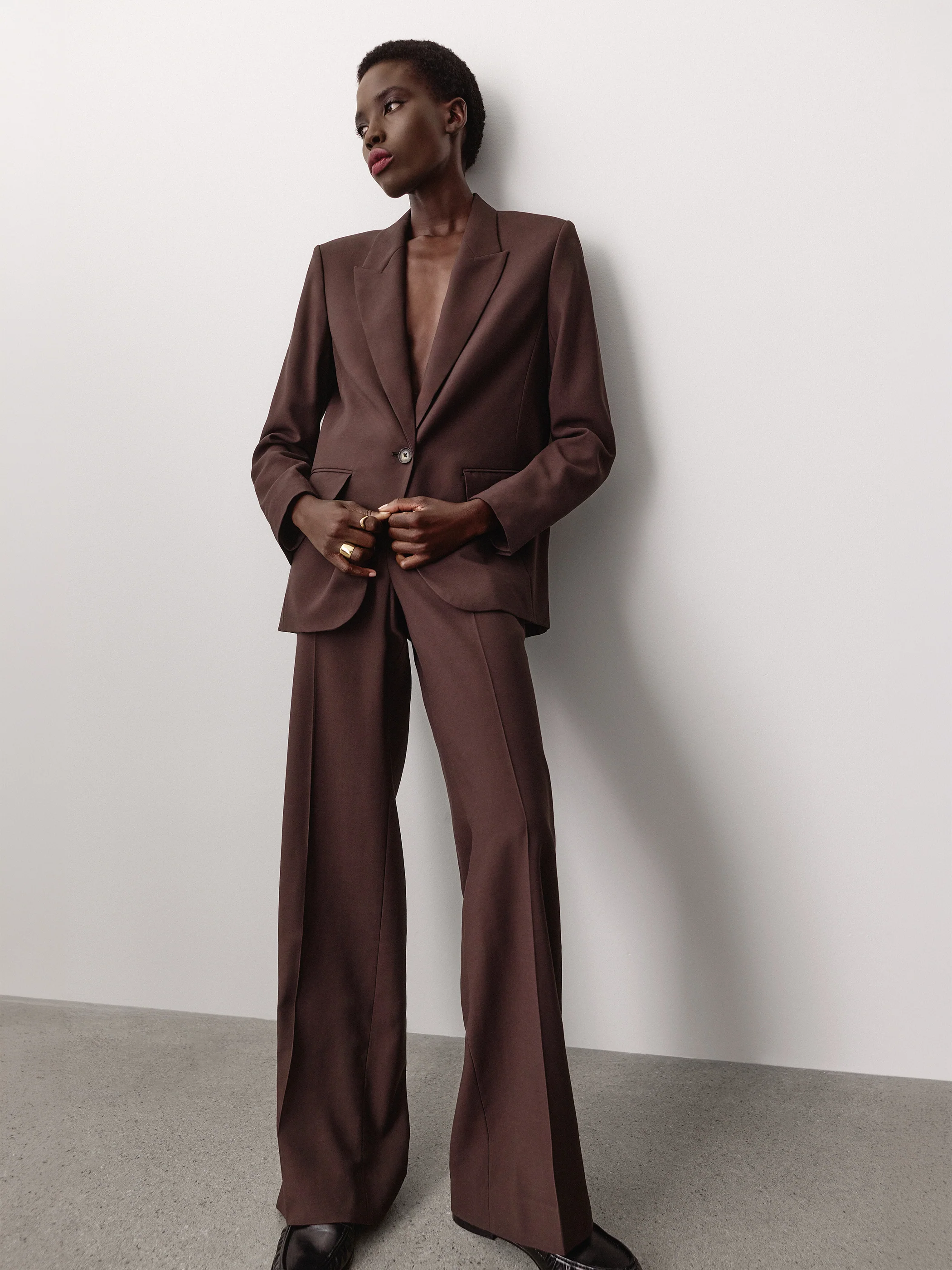 Relaxed-Fit One-Button Blazer - Image 5
