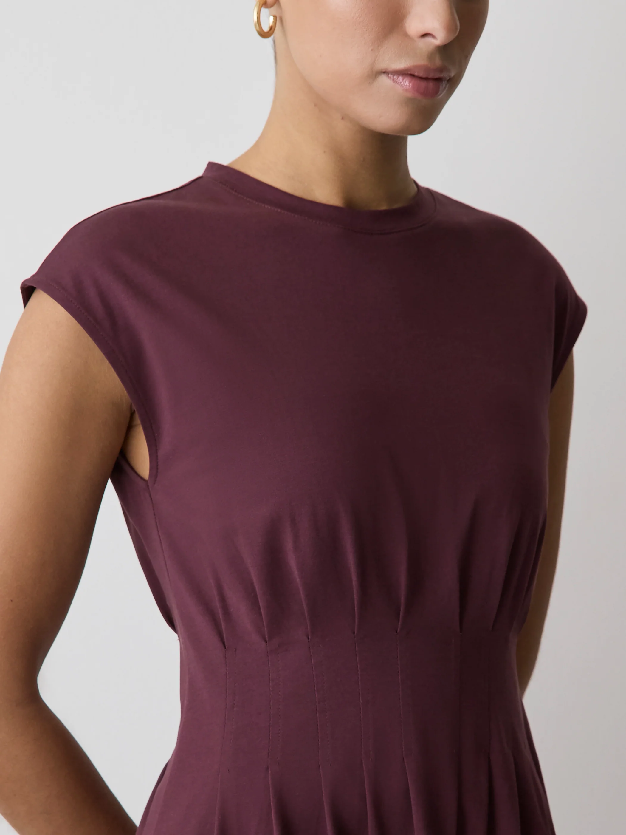 Extended-Sleeve Crew-Neck Midi Dress with Pintucks - Image 9