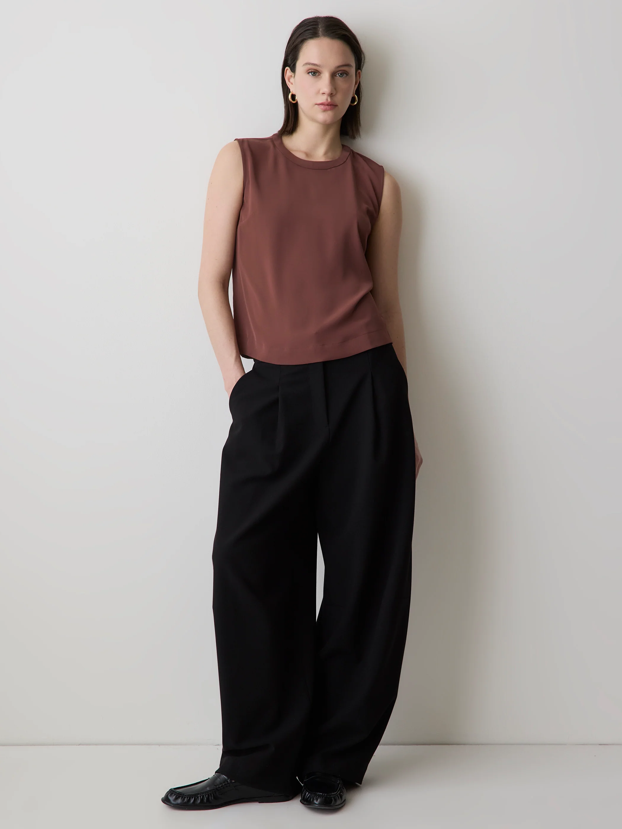 Crew-Neck Luxe Crepe Cami - Image 7