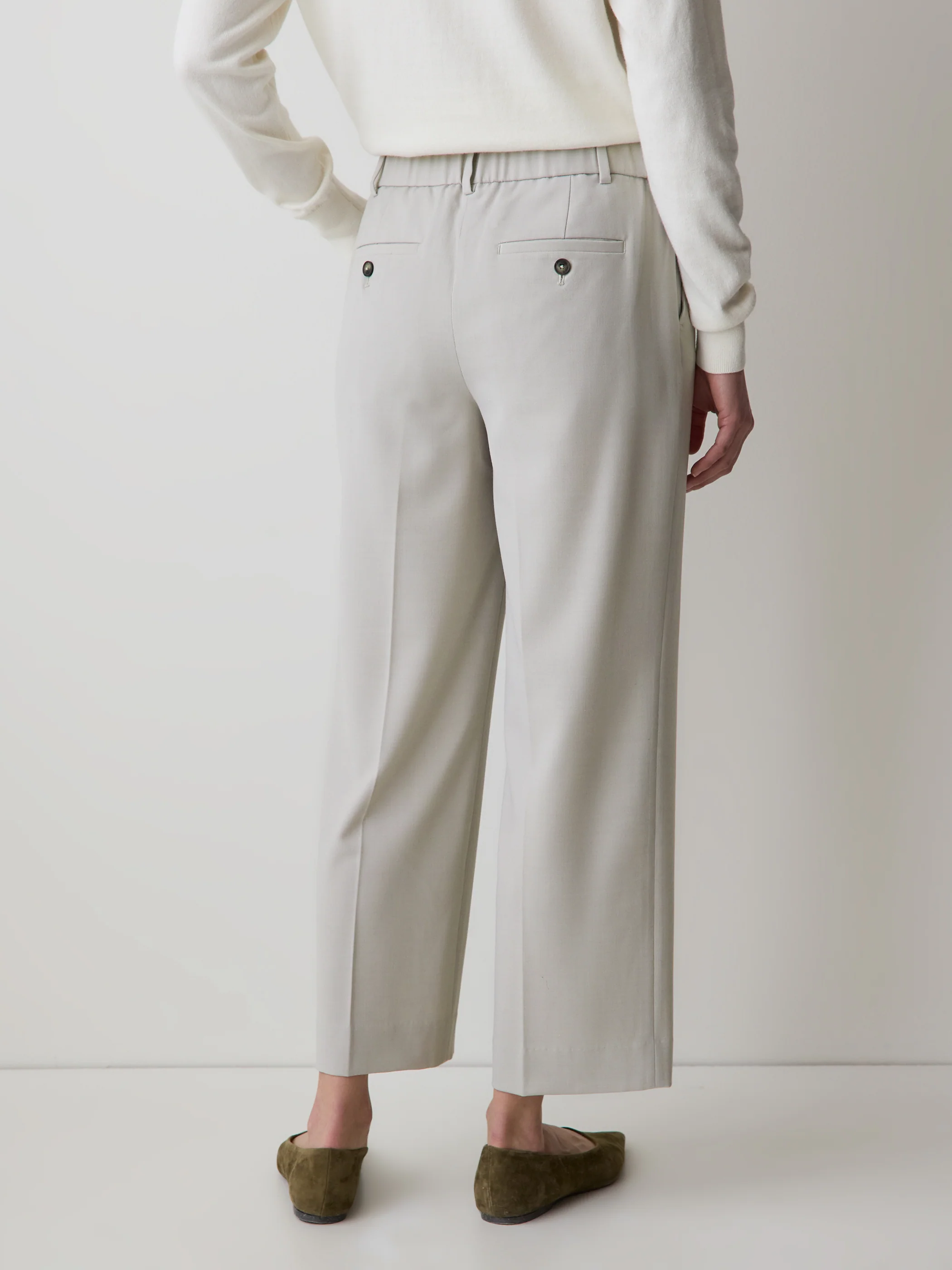Mid-Rise Straight-Leg Cropped Pant - Image 12
