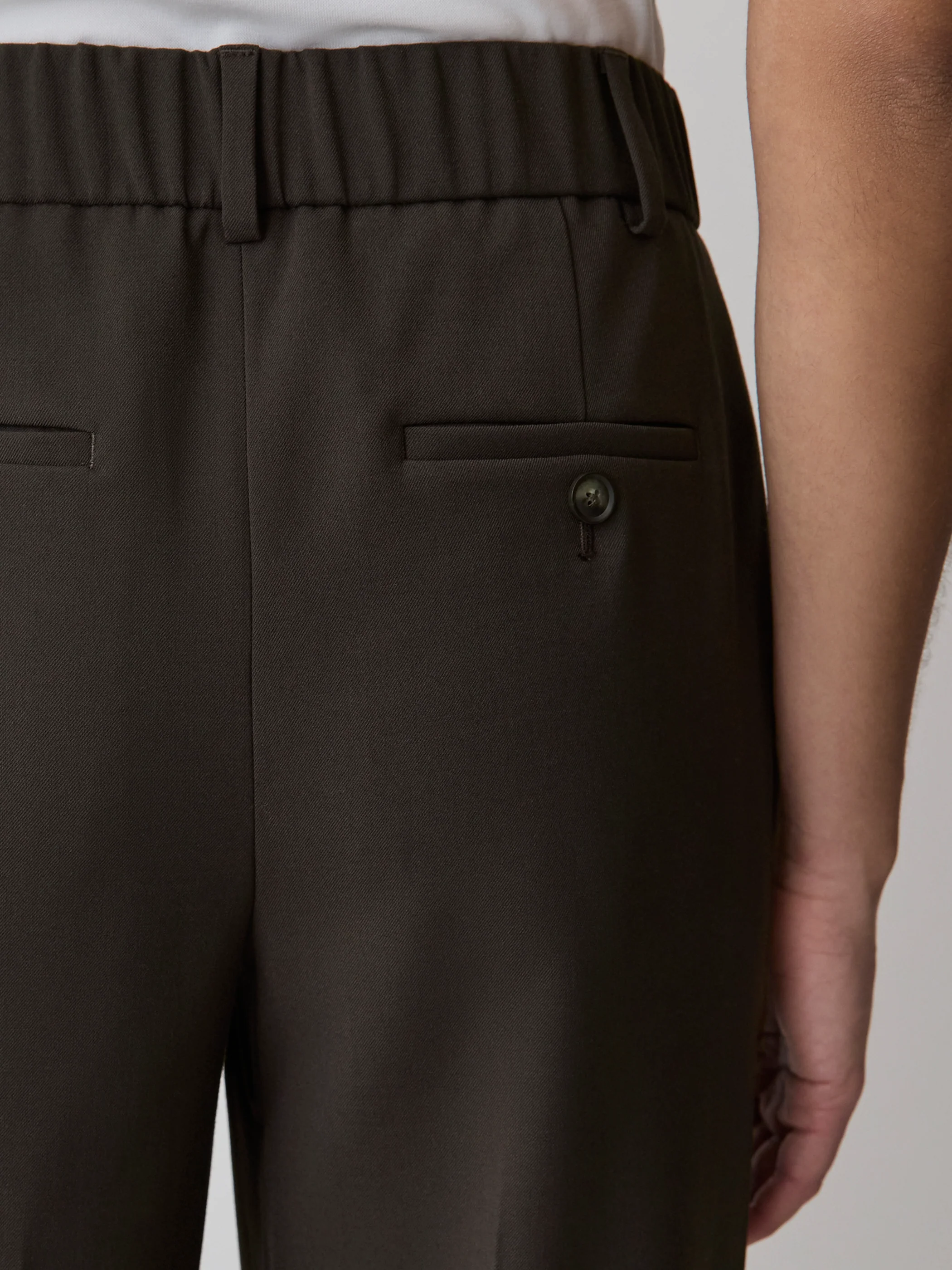 Mid-Rise Straight-Leg Cropped Pant - Image 7