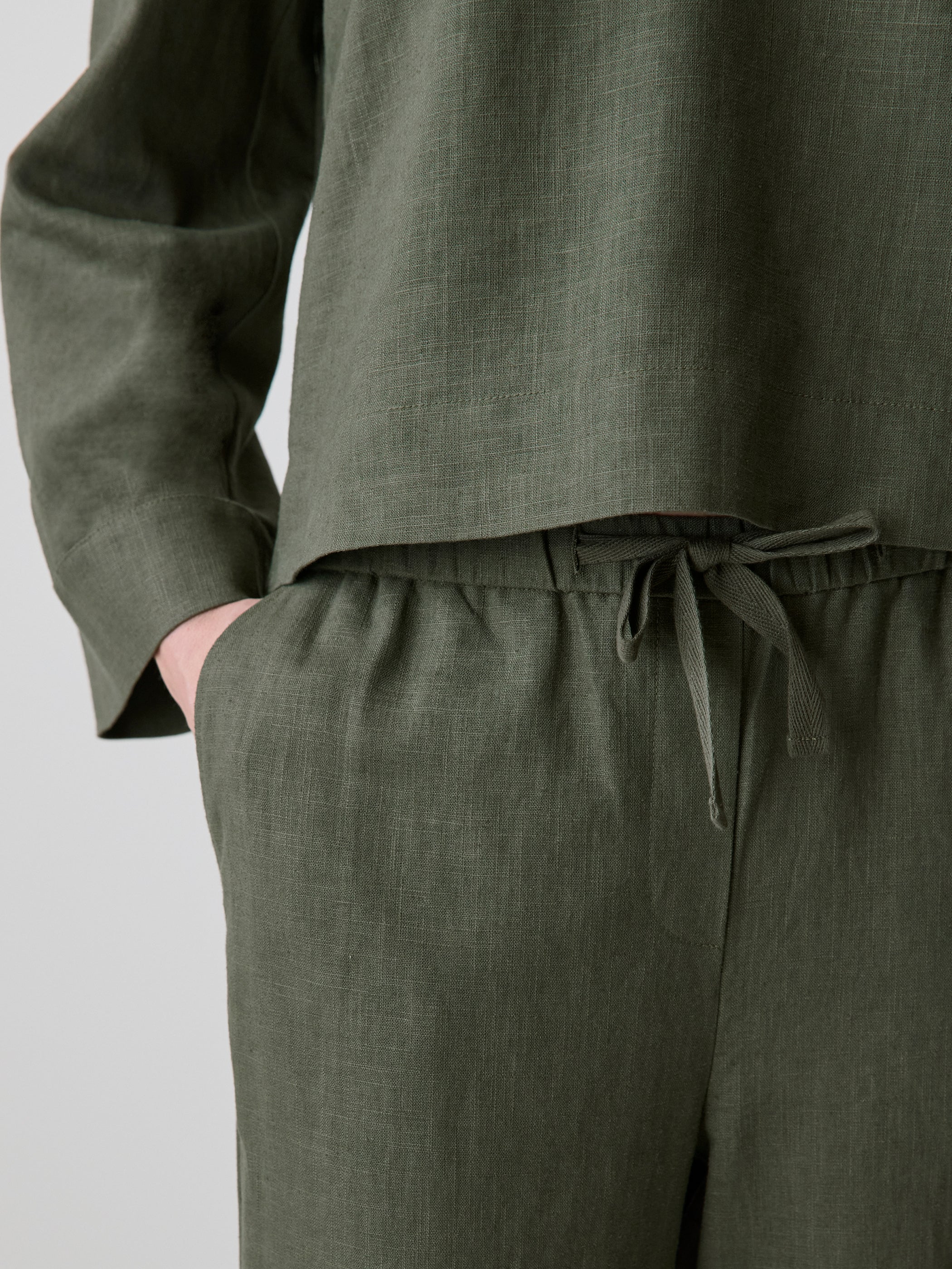 Linen Mid-Rise Straight-Leg Pant - Image 4