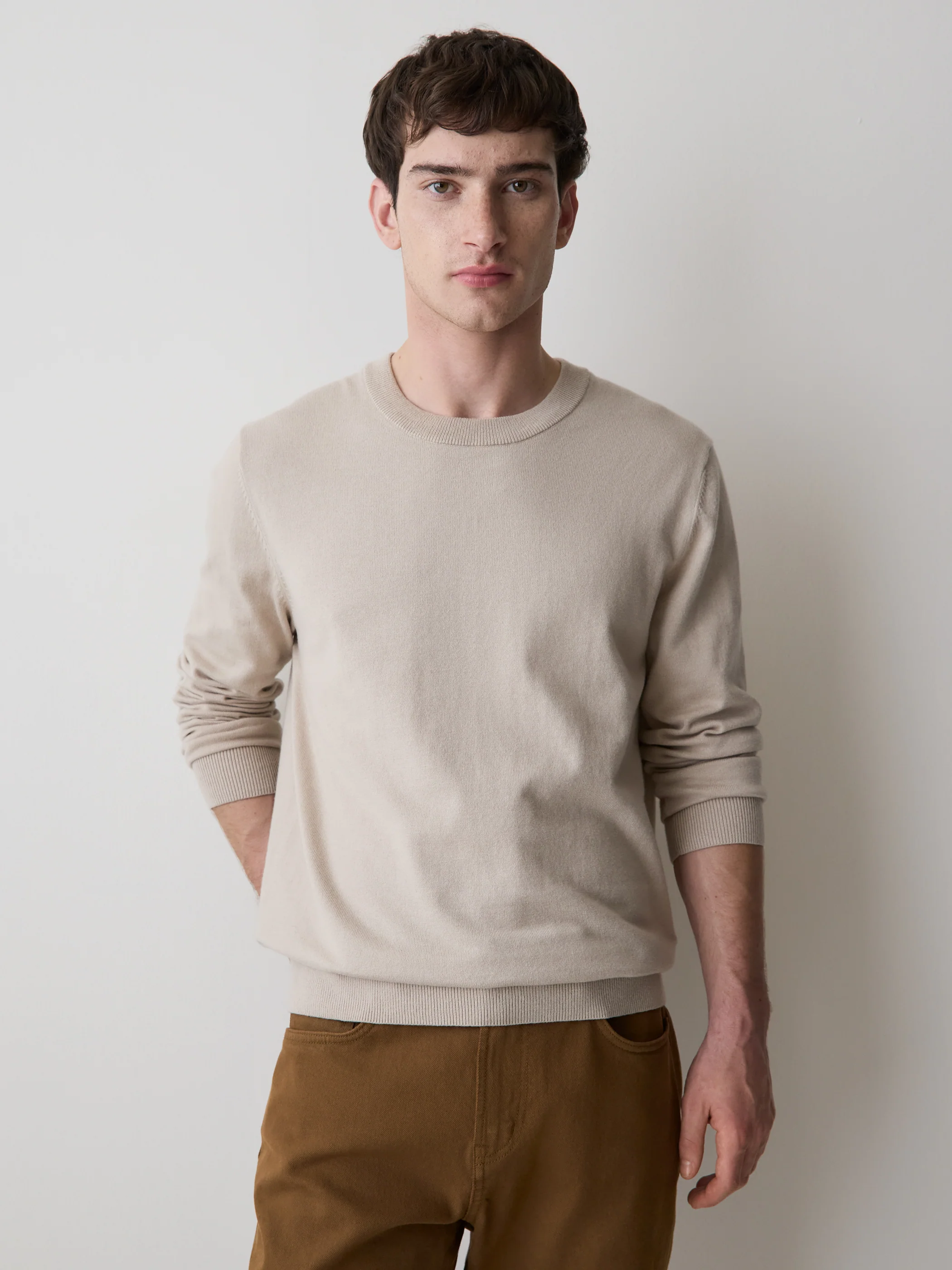 Long-Sleeve Crew-Neck Sweater - Image 11