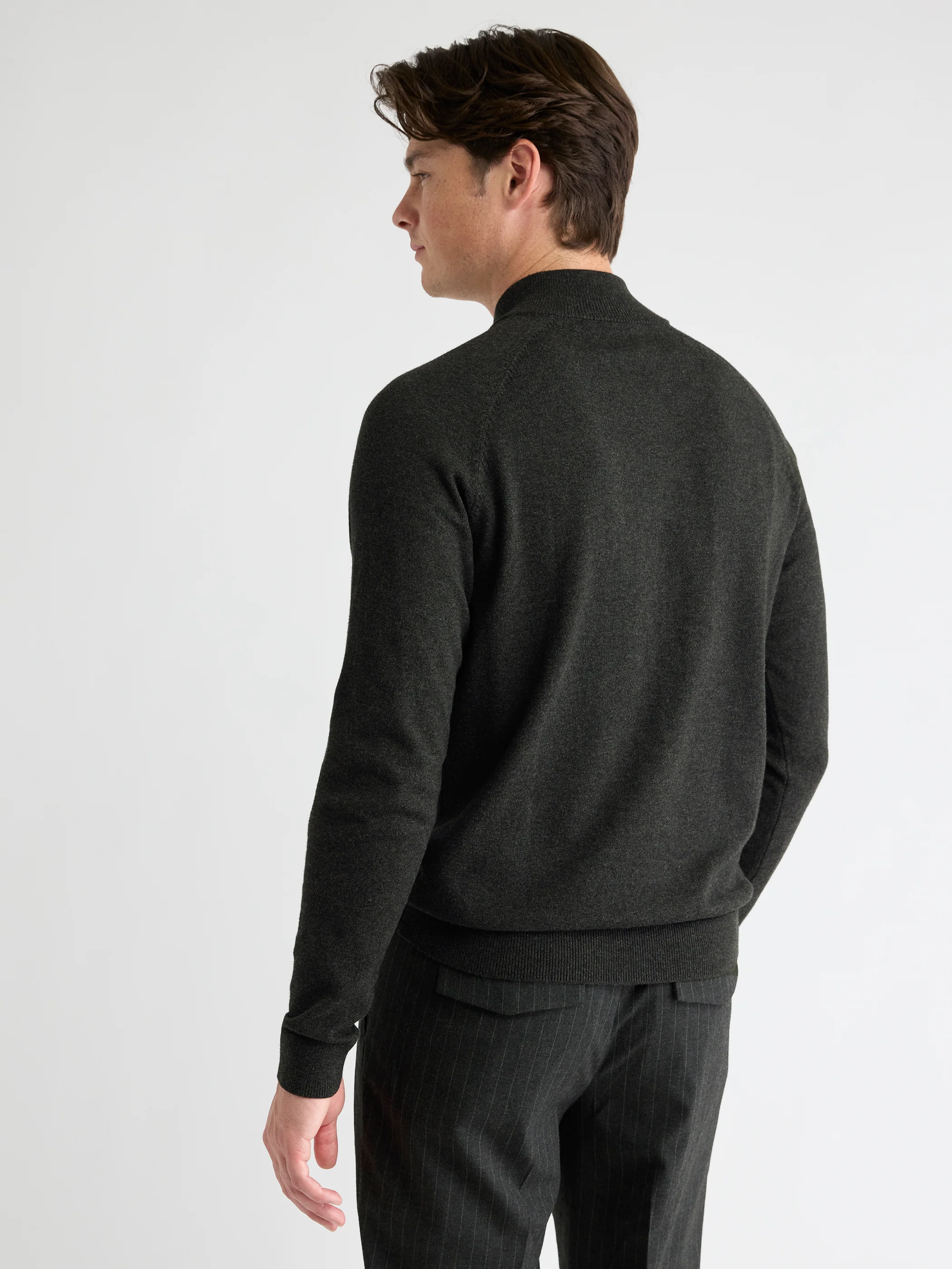 Long-Sleeve Half-Zip Mock-Neck Sweater - Image 32