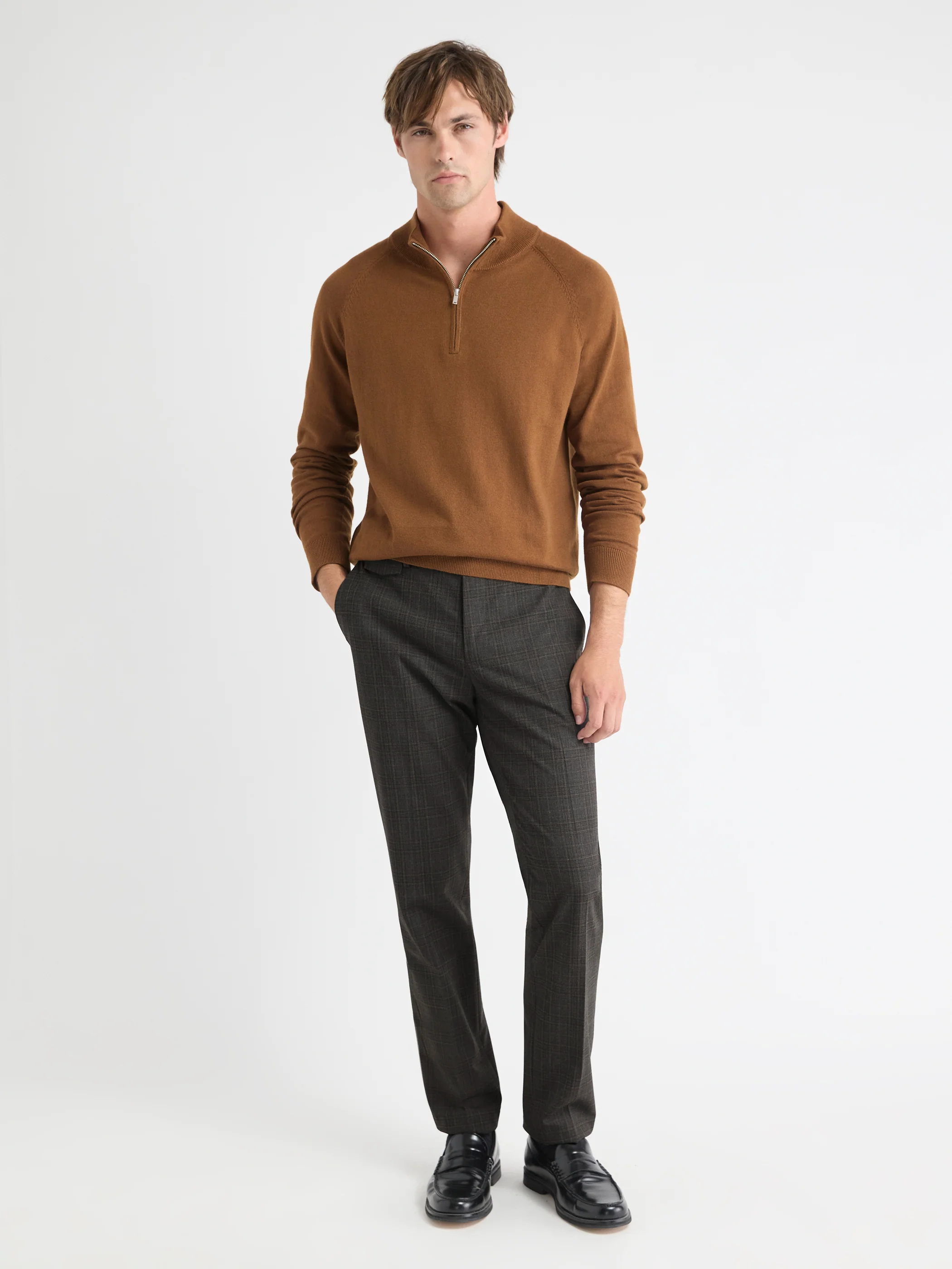 Long-Sleeve Half-Zip Mock-Neck Sweater - Image 37