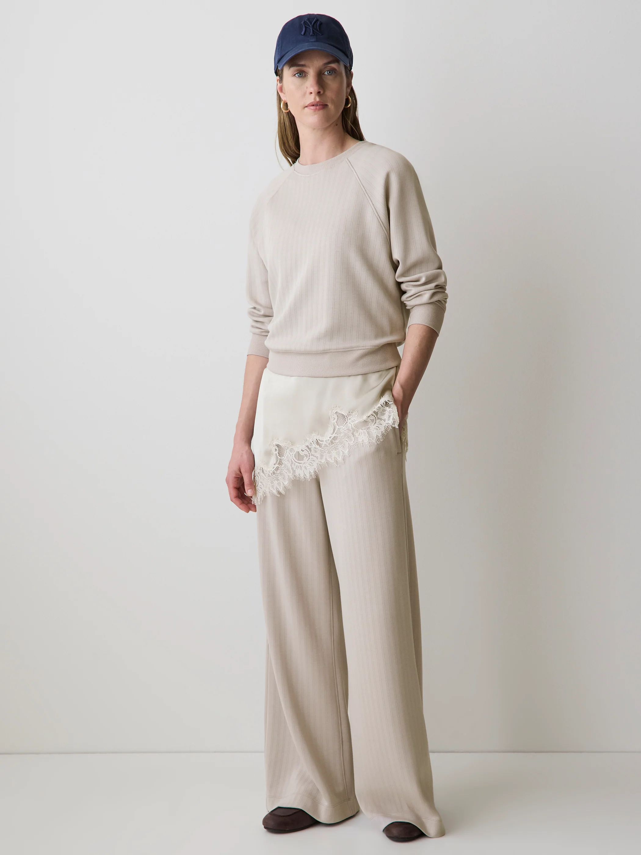 Long-Raglan-Sleeve Crew-Neck Top - Image 3