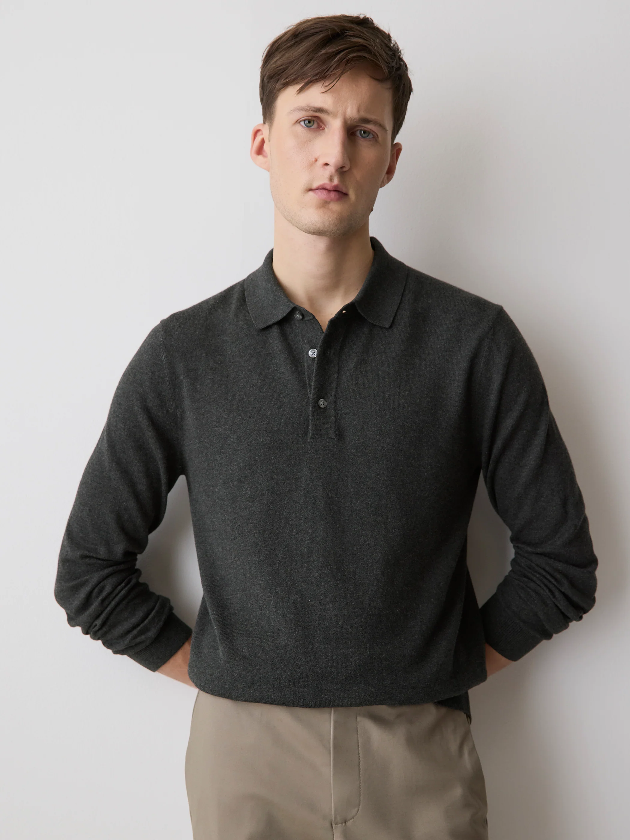 Long-Sleeve Polo Sweater - Image 18