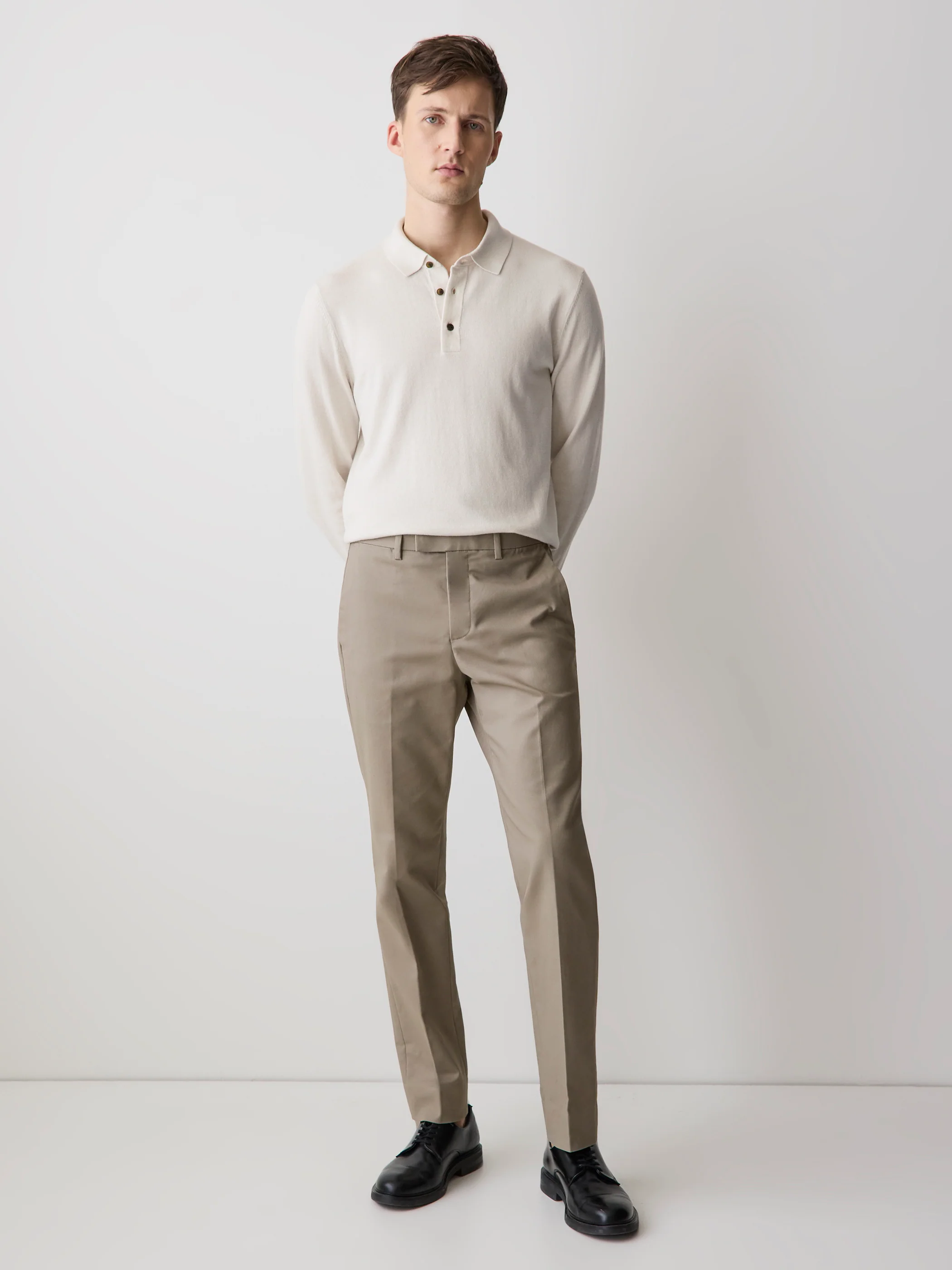 Long-Sleeve Polo Sweater - Image 25