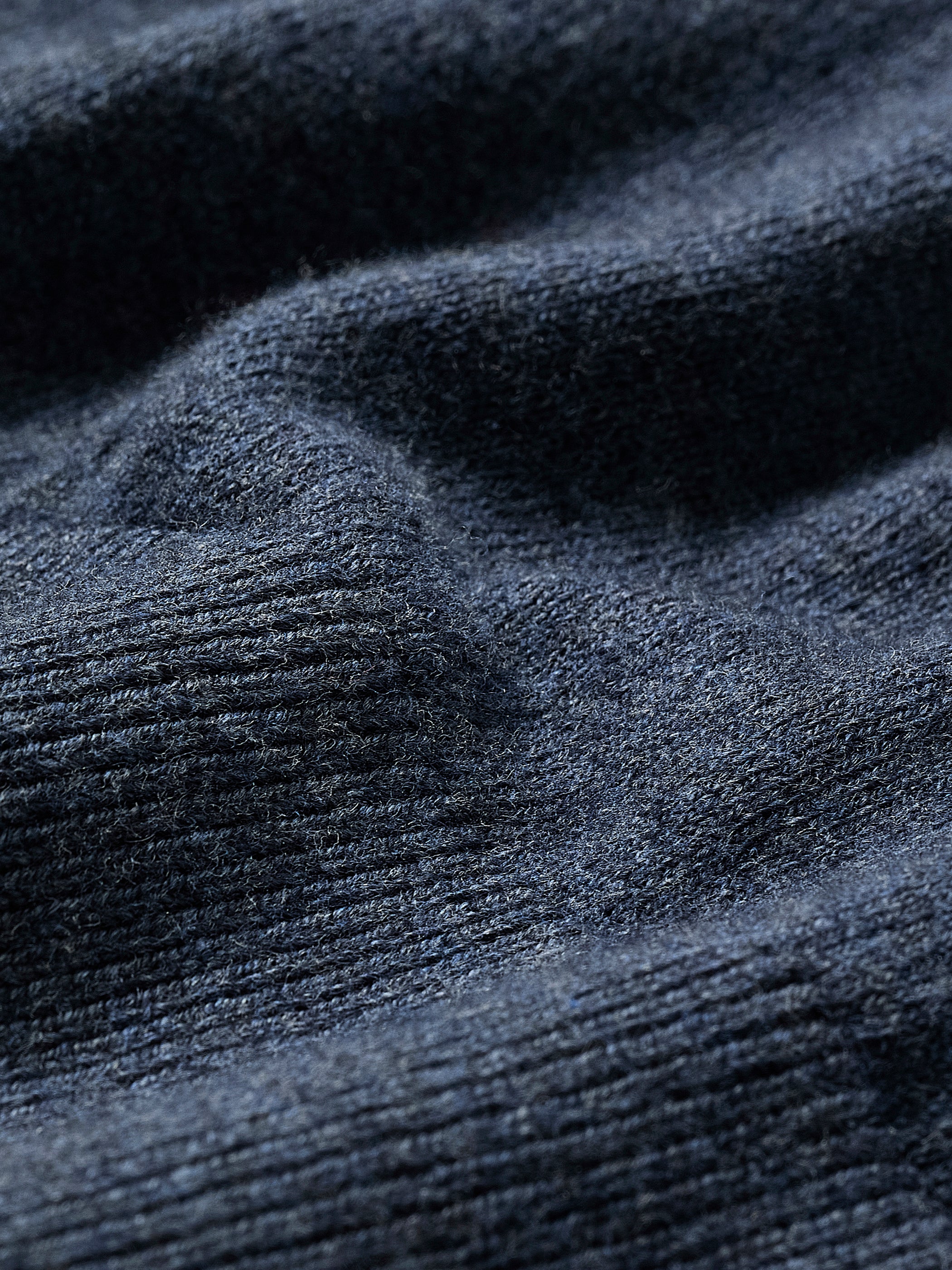 Long-Sleeve Polo Sweater - Image 40