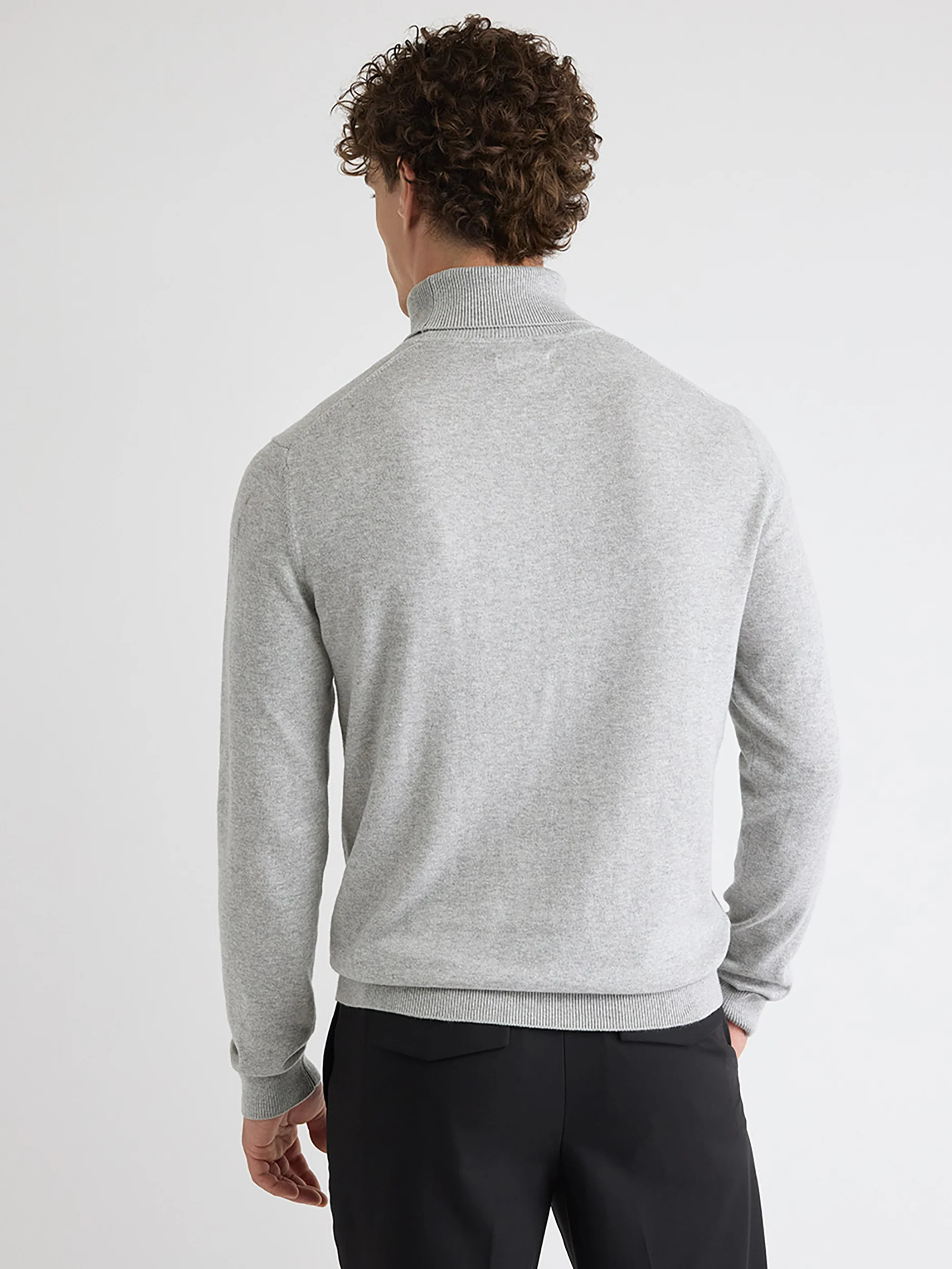 Long-Sleeve Turtleneck Sweater - Image 18