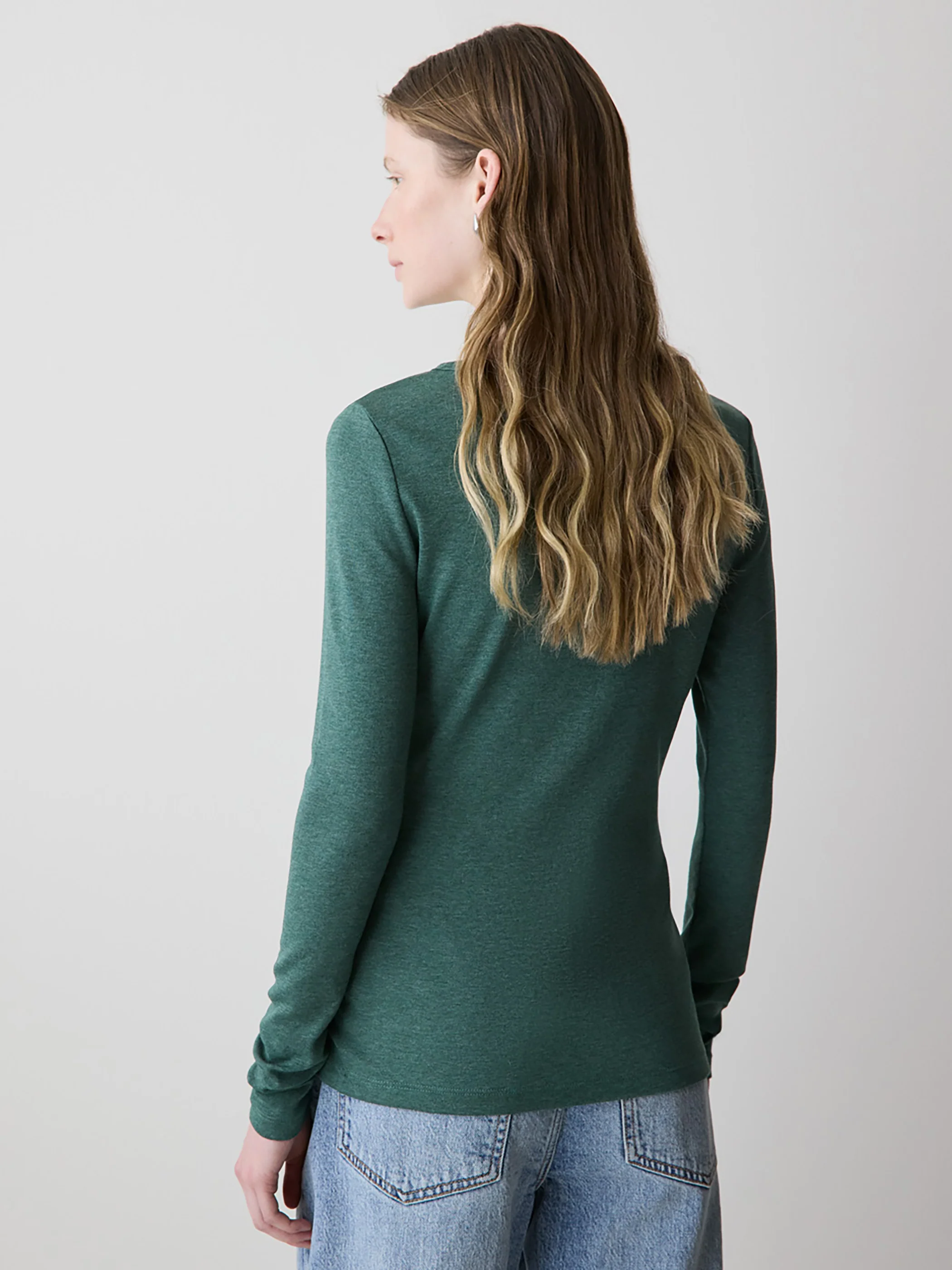 Luxe Knit Long-Sleeve Crew-Neck Fitted Ribbed Tee - Image 13