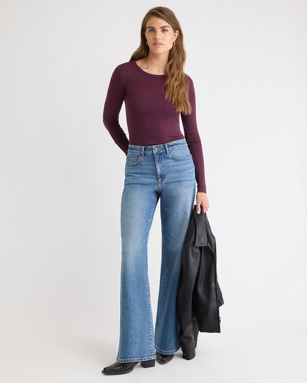 Luxe Knit Long-Sleeve Crew-Neck Fitted Ribbed Tee - Image 27
