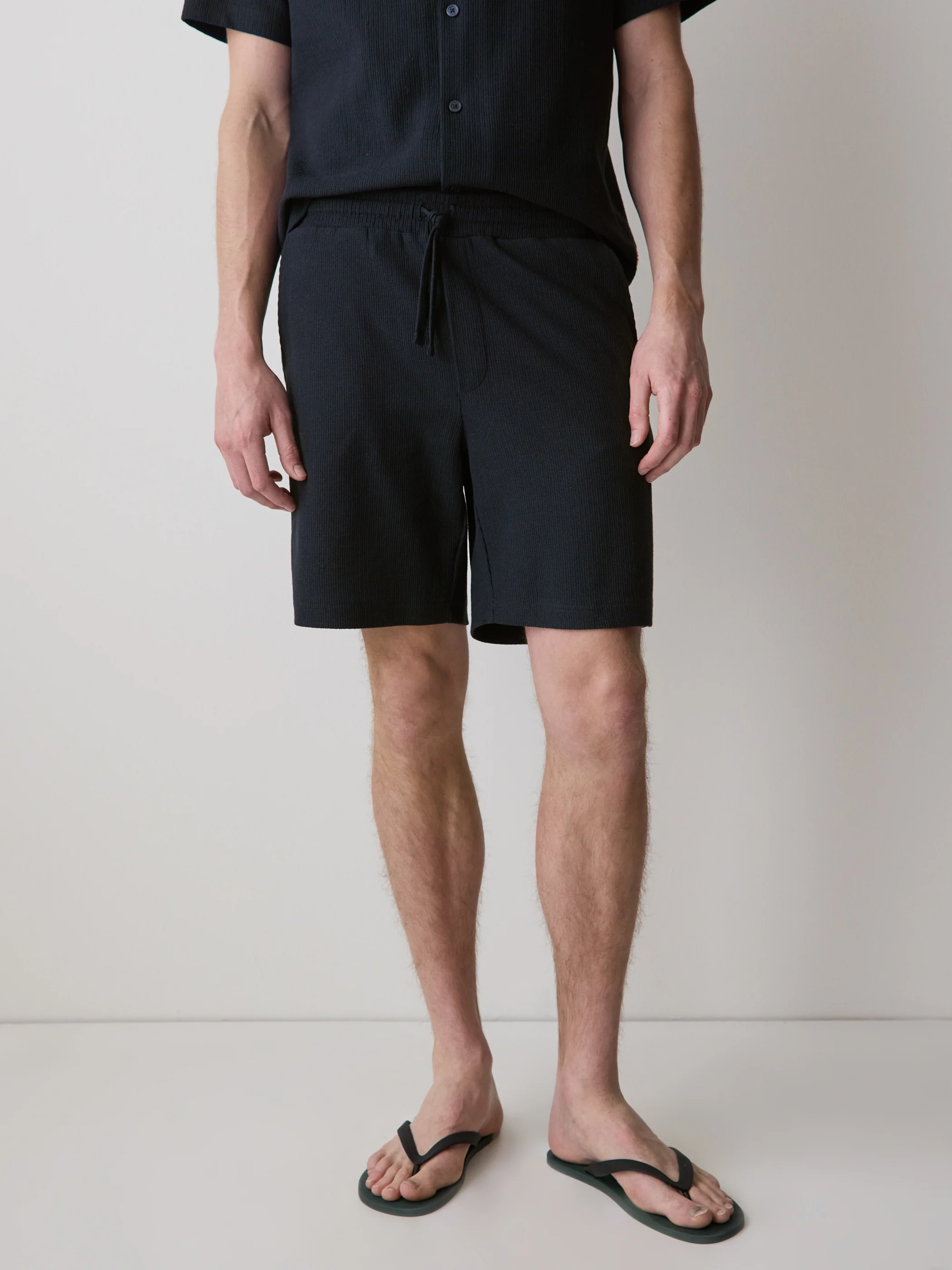 Ribbed Sweater Short with Elastic Waistband - Image 13