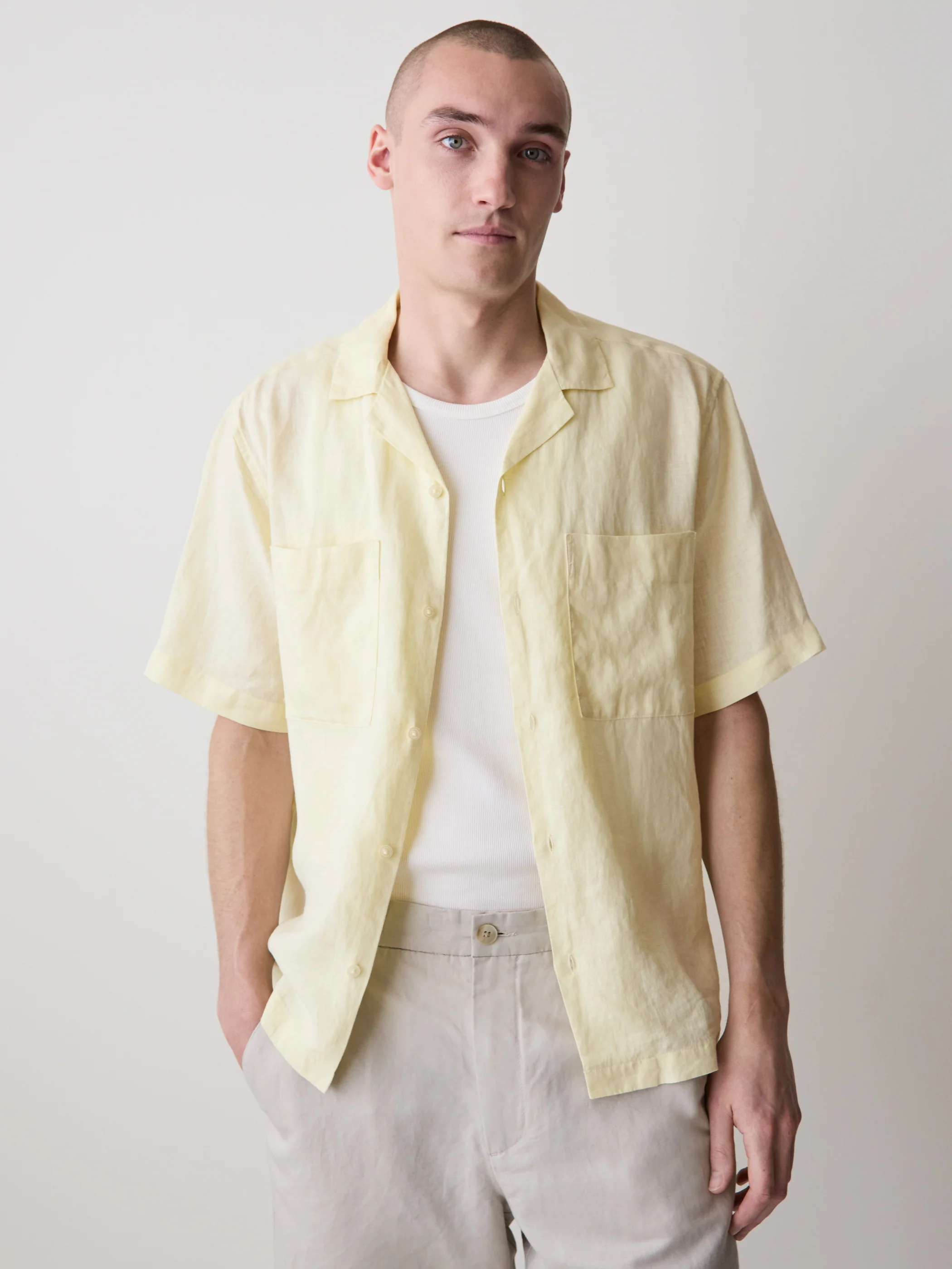 Short-Sleeve Linen Shirt with Camp Collar - Image 10