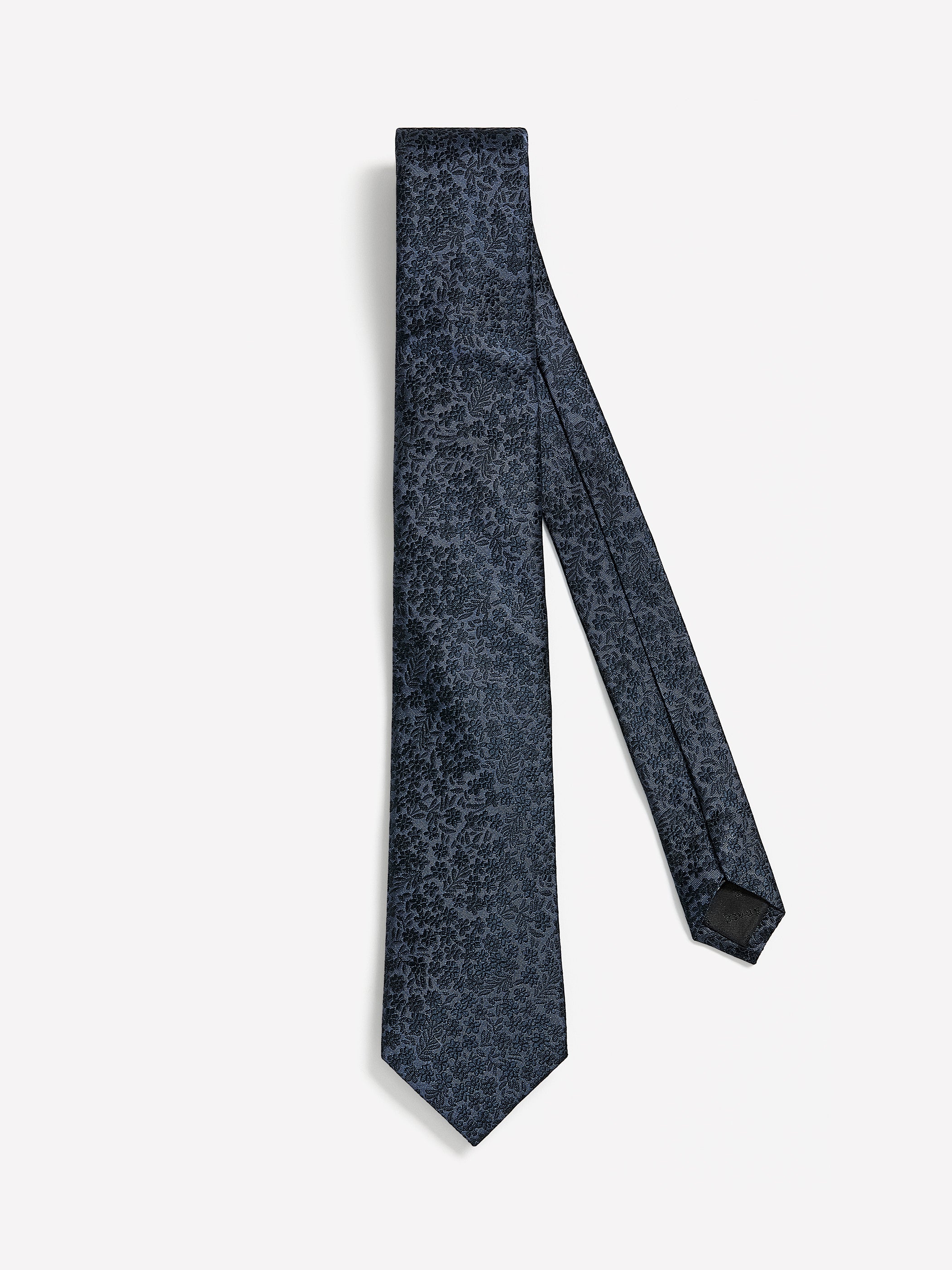 Regular Tie with Tonal Floral Pattern - Image 3