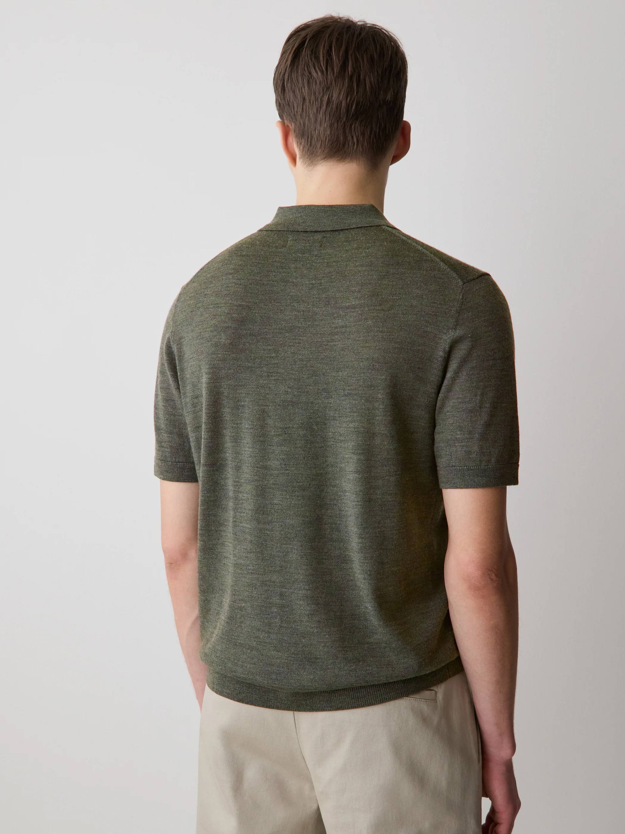 Merino-Wool Short-Sleeve Polo Sweater - Image 15