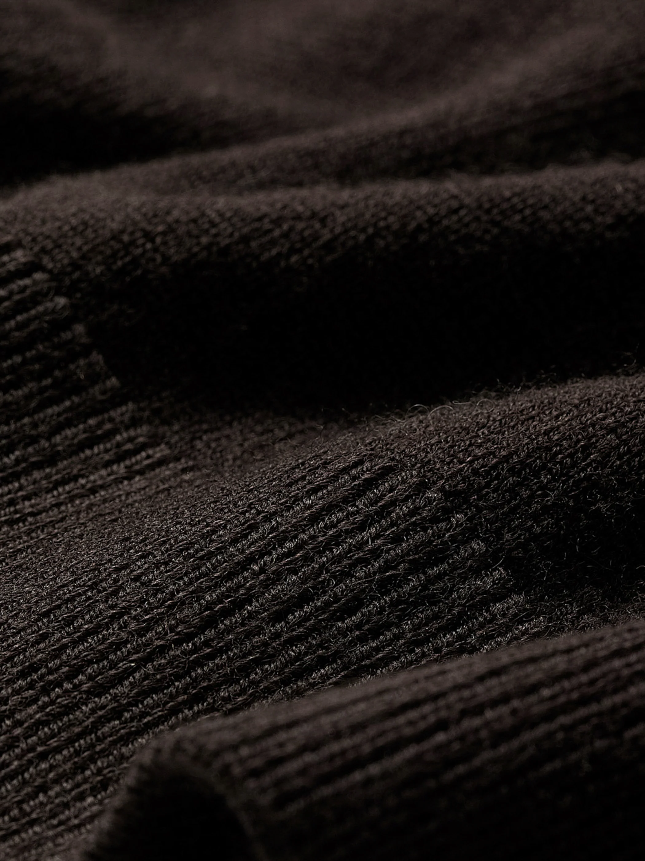 Merino-Wool Short-Sleeve Polo Sweater - Image 23