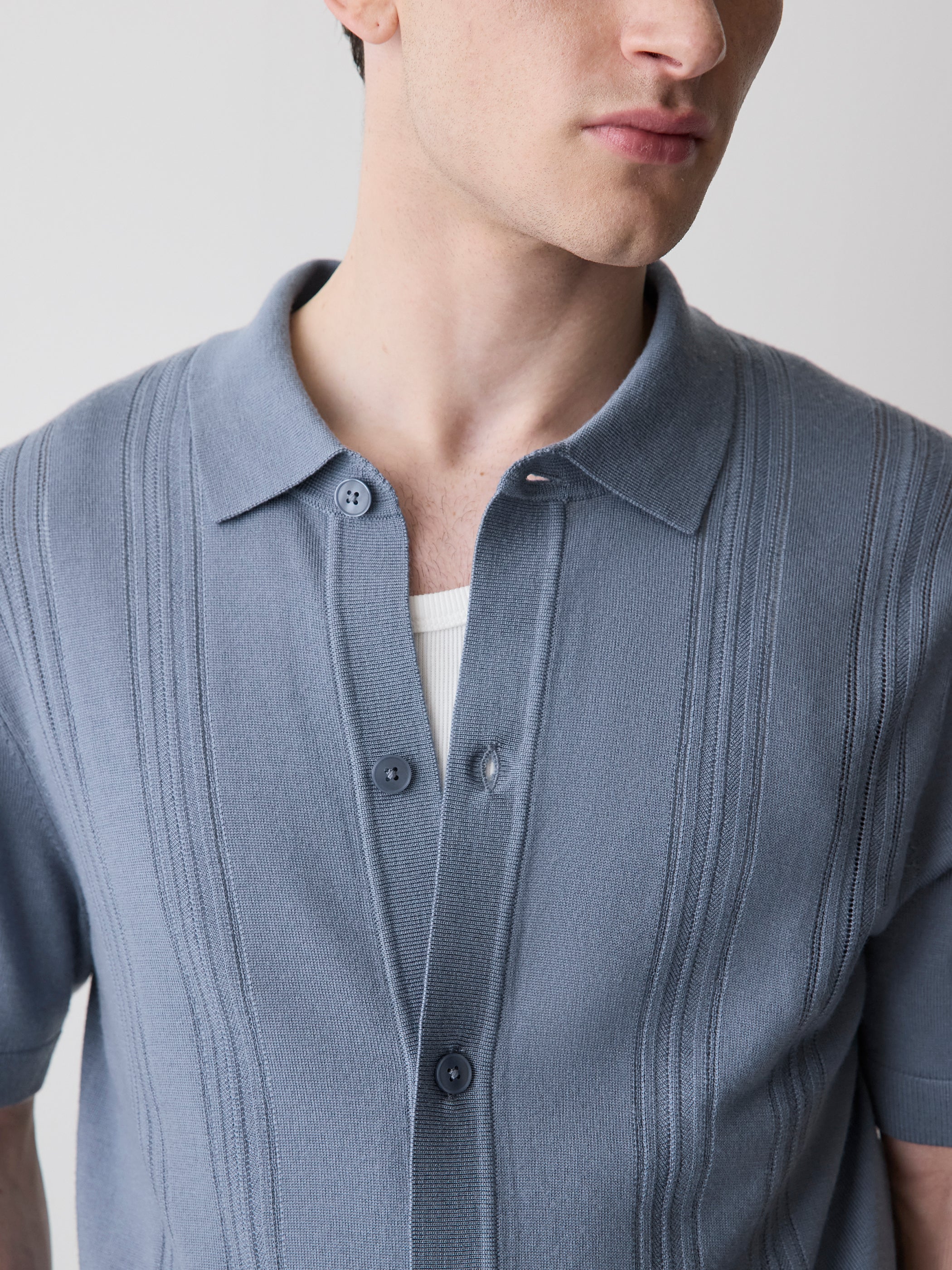 Merino-Wool Short-Sleeve Shirt-Collar Cardigan - Image 10