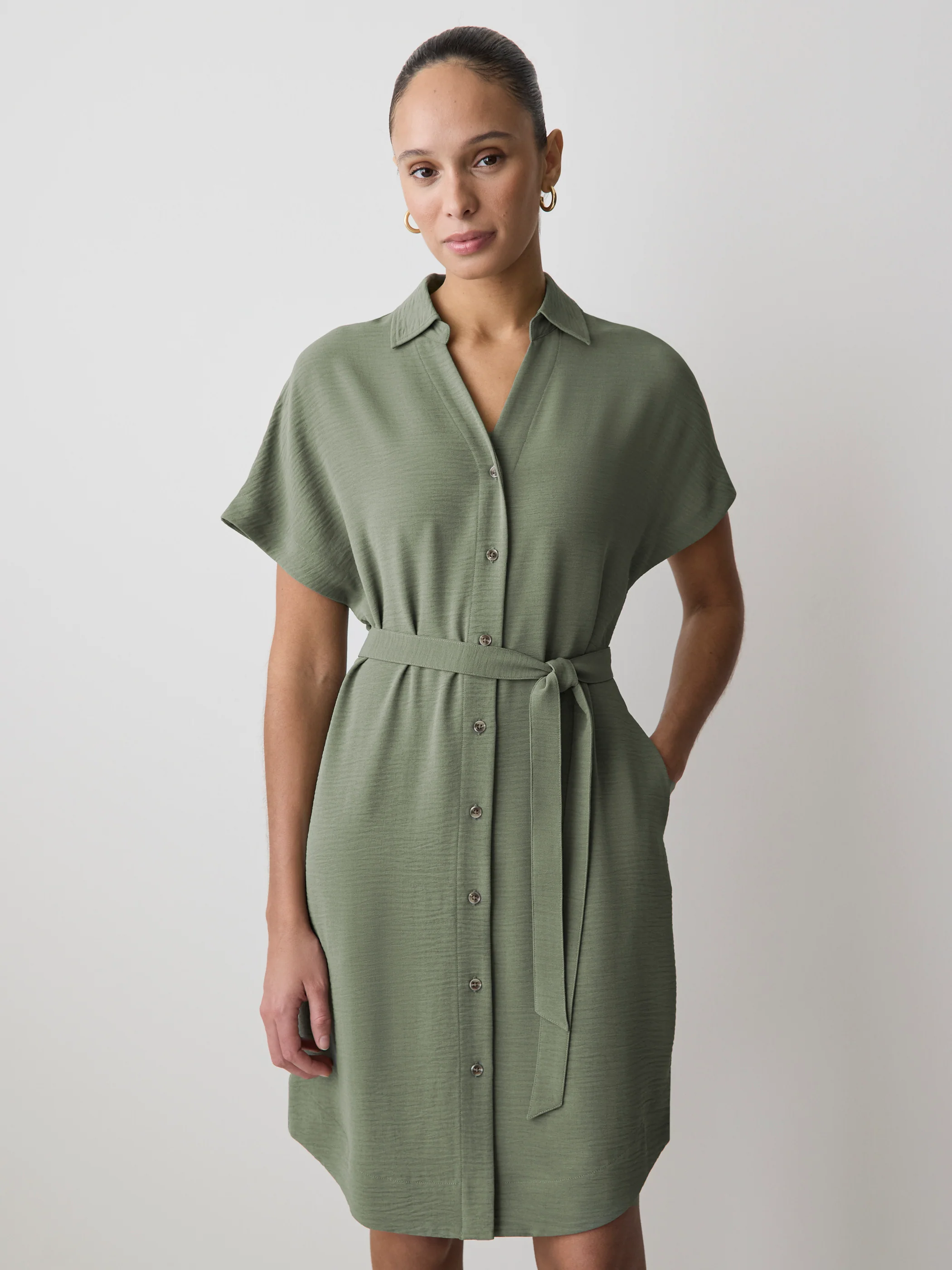 Short-Sleeve Buttoned-Down Midi Dress with Shirt Collar - Image 8