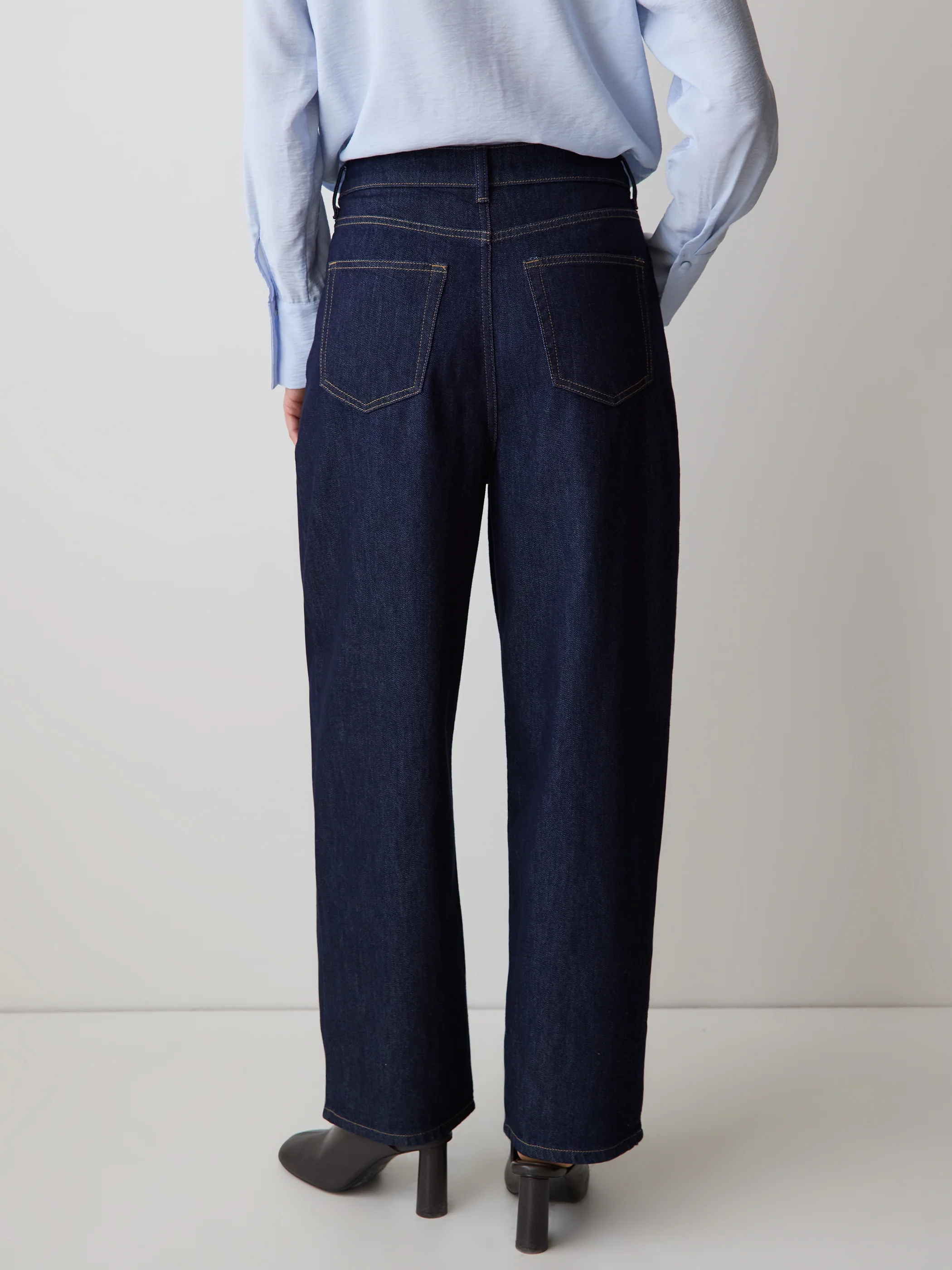 High-Rise Barrel Jeans