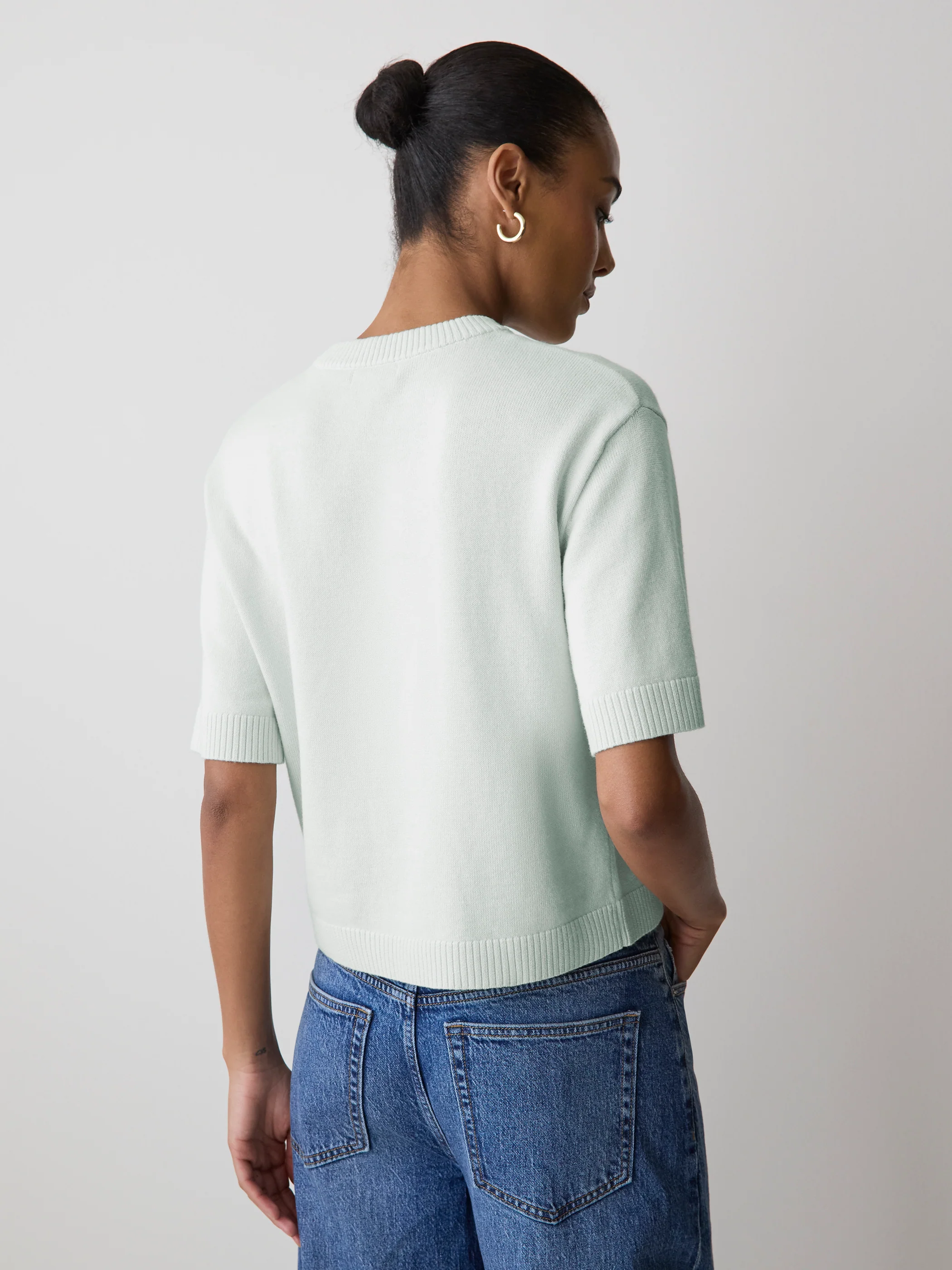 Wool-Blend Short-Sleeve Crew-Neck Sweater - Image 13