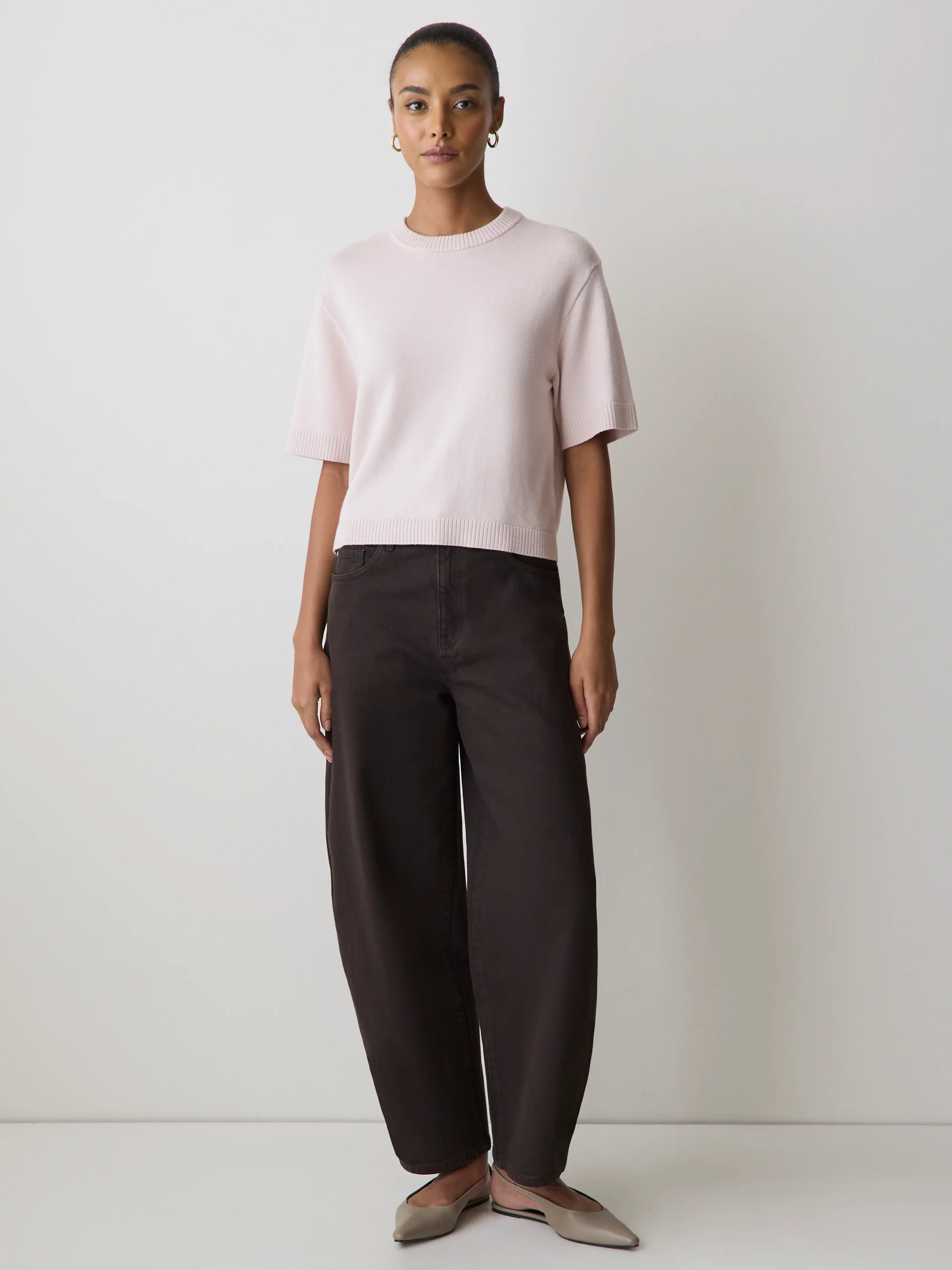 Wool-Blend Short-Sleeve Crew-Neck Sweater - Image 17