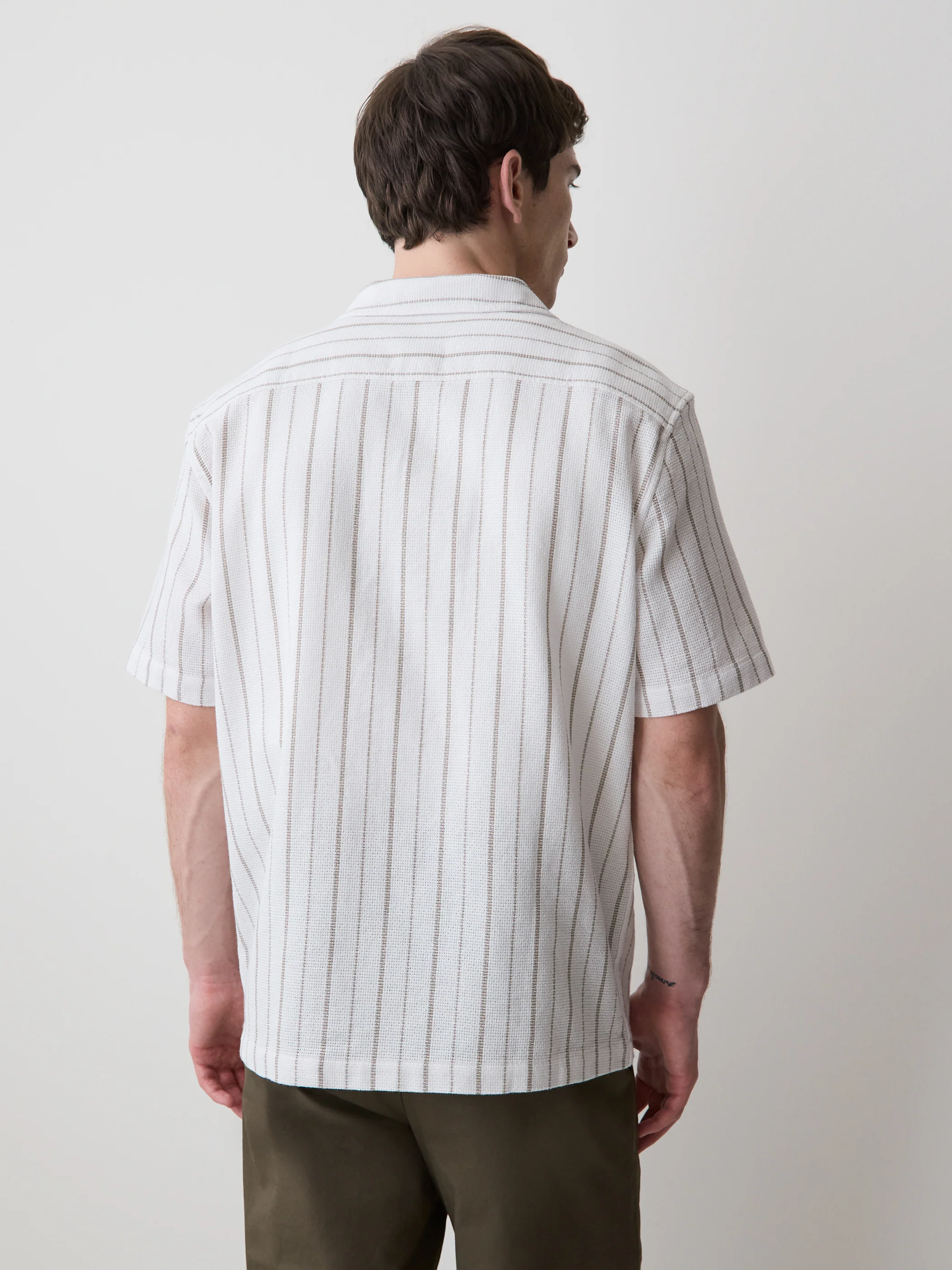 Striped Short-Sleeve Textured Shirt with Camp Collar - Image 3