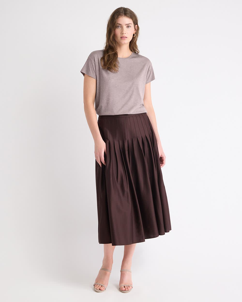 Silk-Blend Boxy Knit Top - Image 17