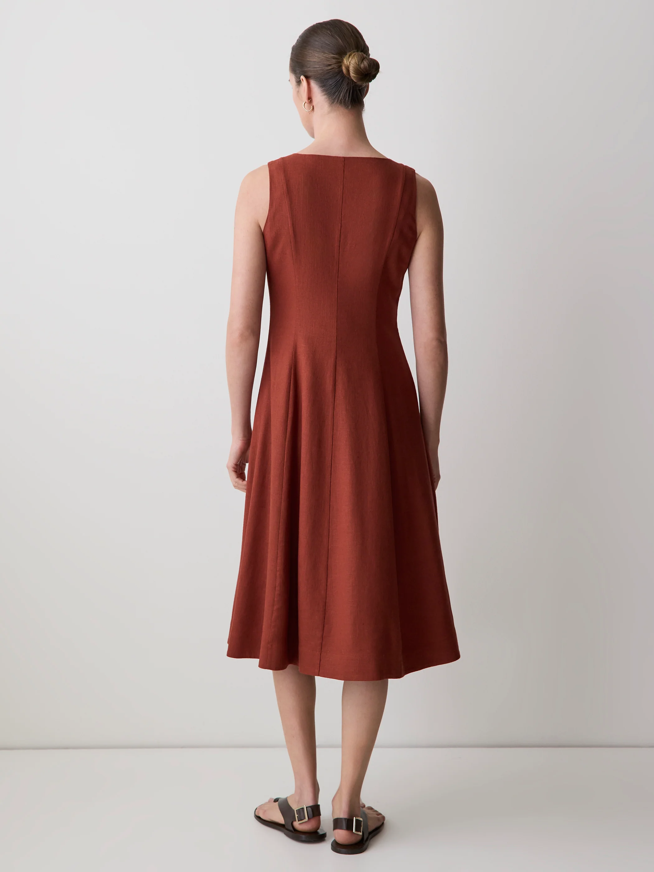 Sleeveless Crew-Neck Linen-Blend Midi Dress - Image 6