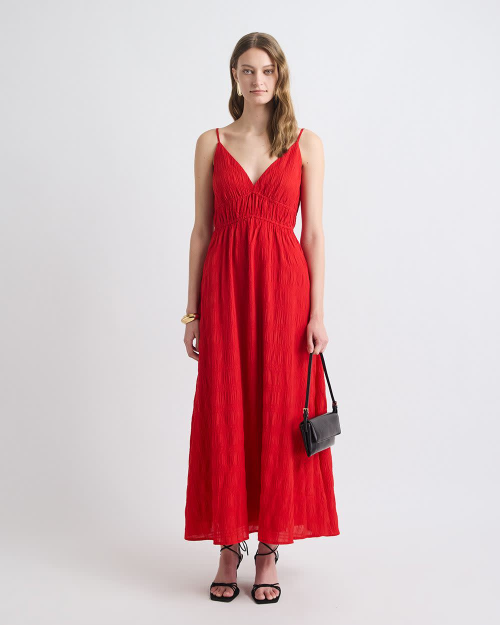 Sleeveless V-Neck Maxi Dress in Textured Jacquard - Image 7