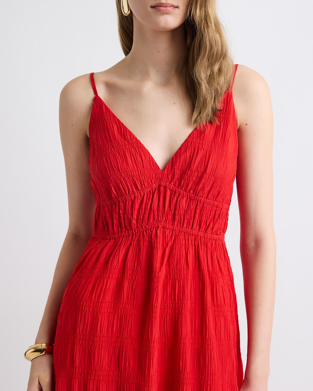 Sleeveless V-Neck Maxi Dress in Textured Jacquard - Image 9