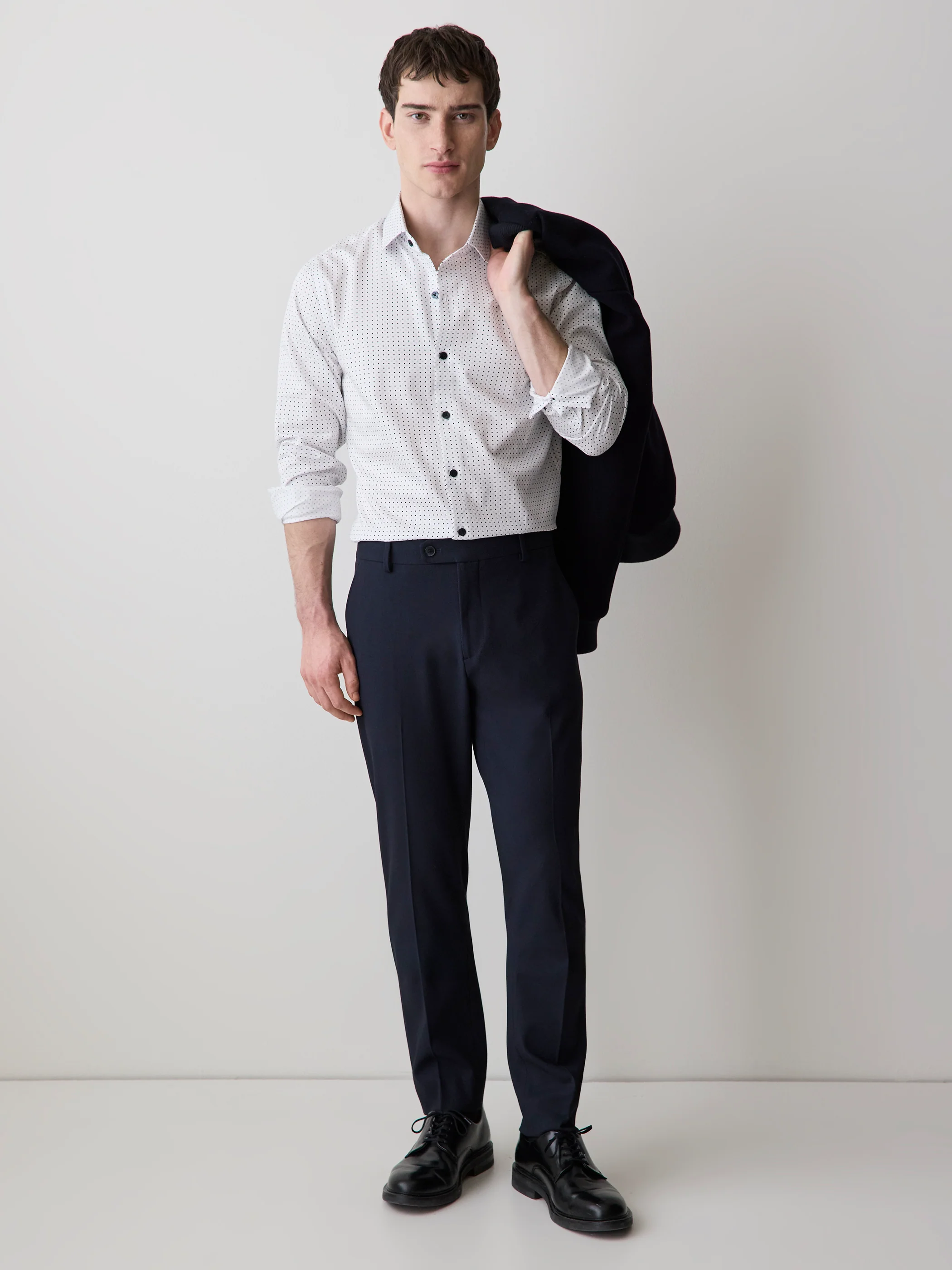 Slim Fit Dress Shirt With Micro Geometric Pattern - Image 2