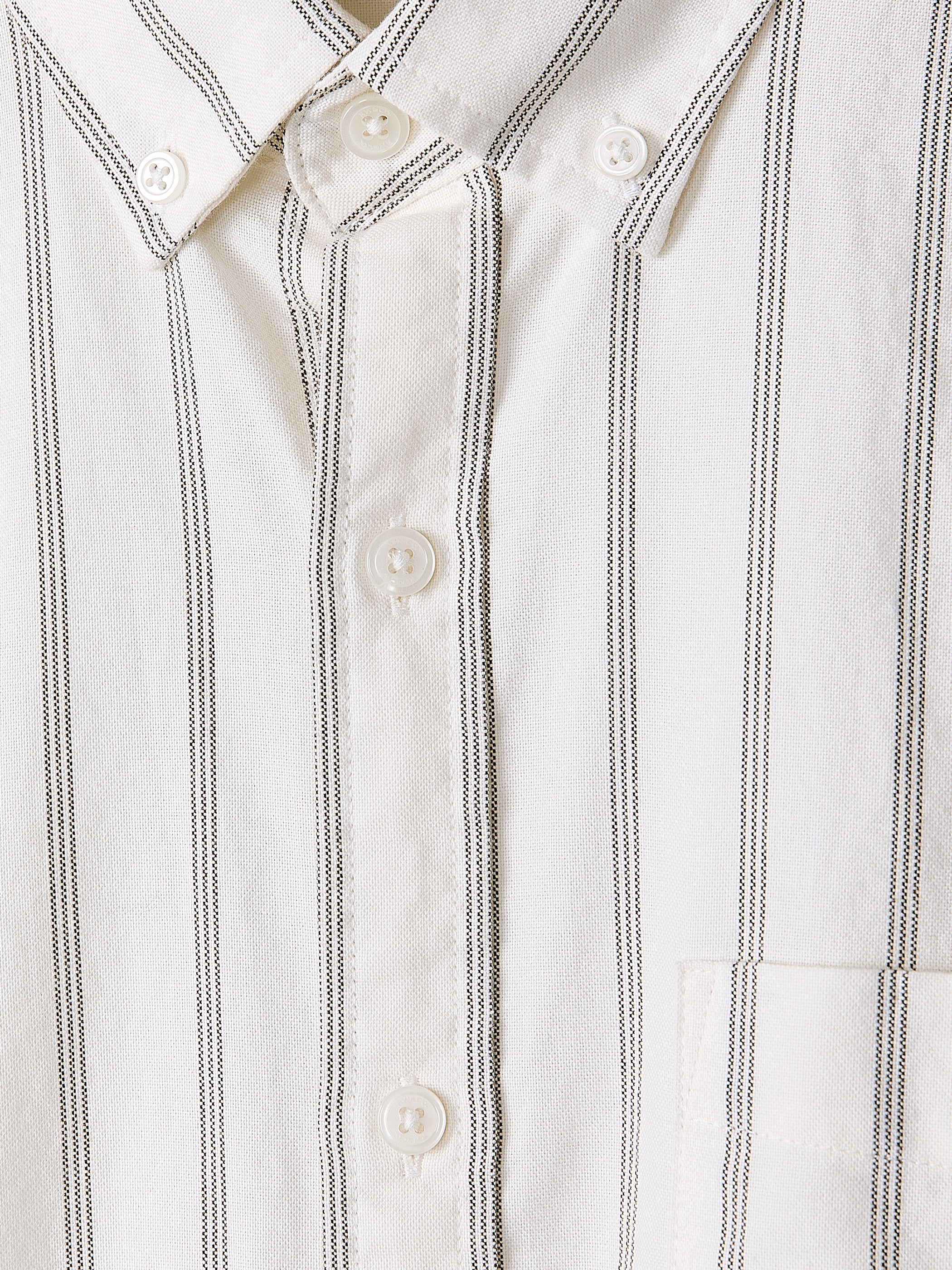 Striped Slim Fit Short-Sleeve Oxford Shirt - Image 4