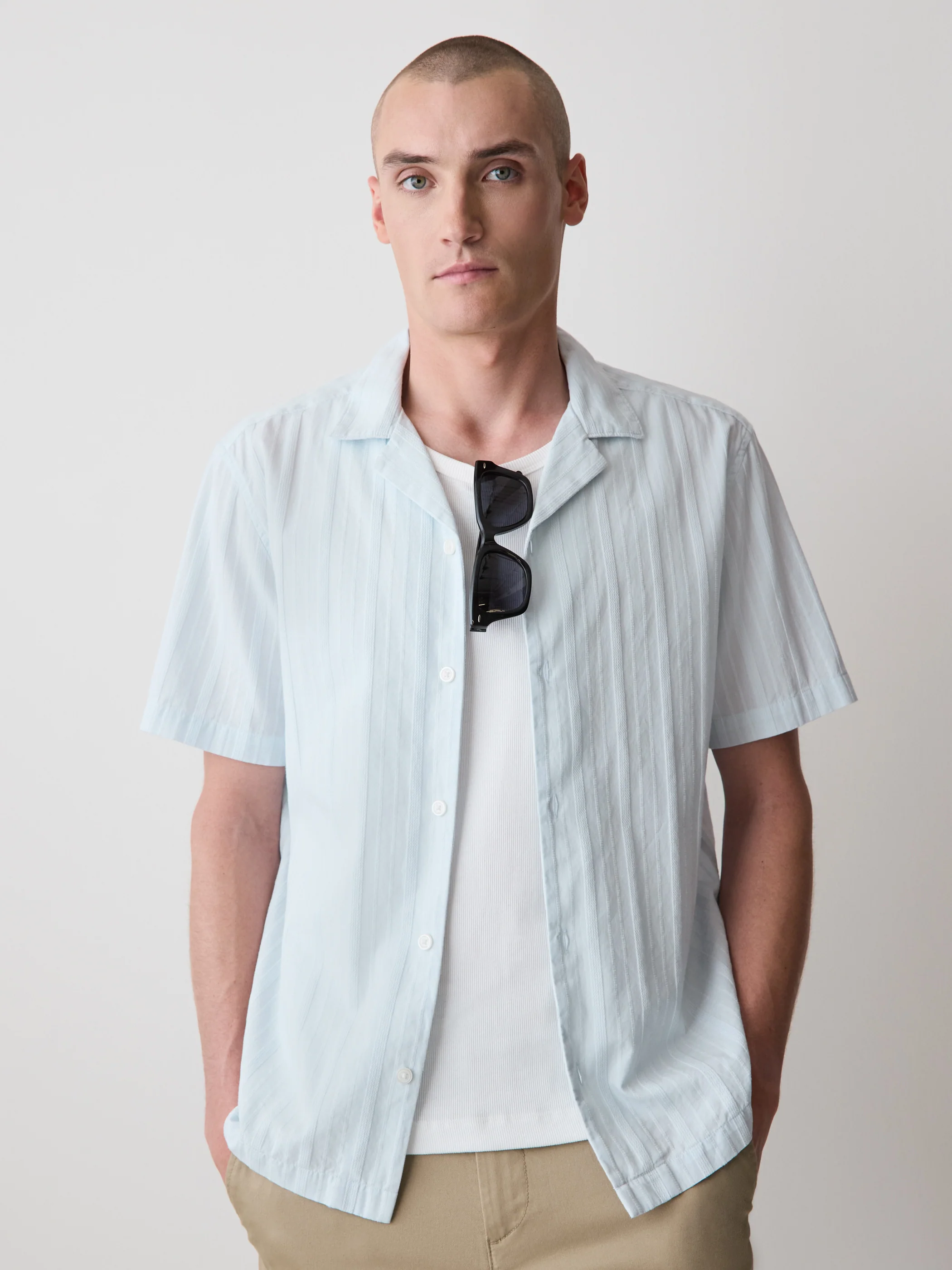 Short-Sleeve Shirt with Camp Collar - Image 11