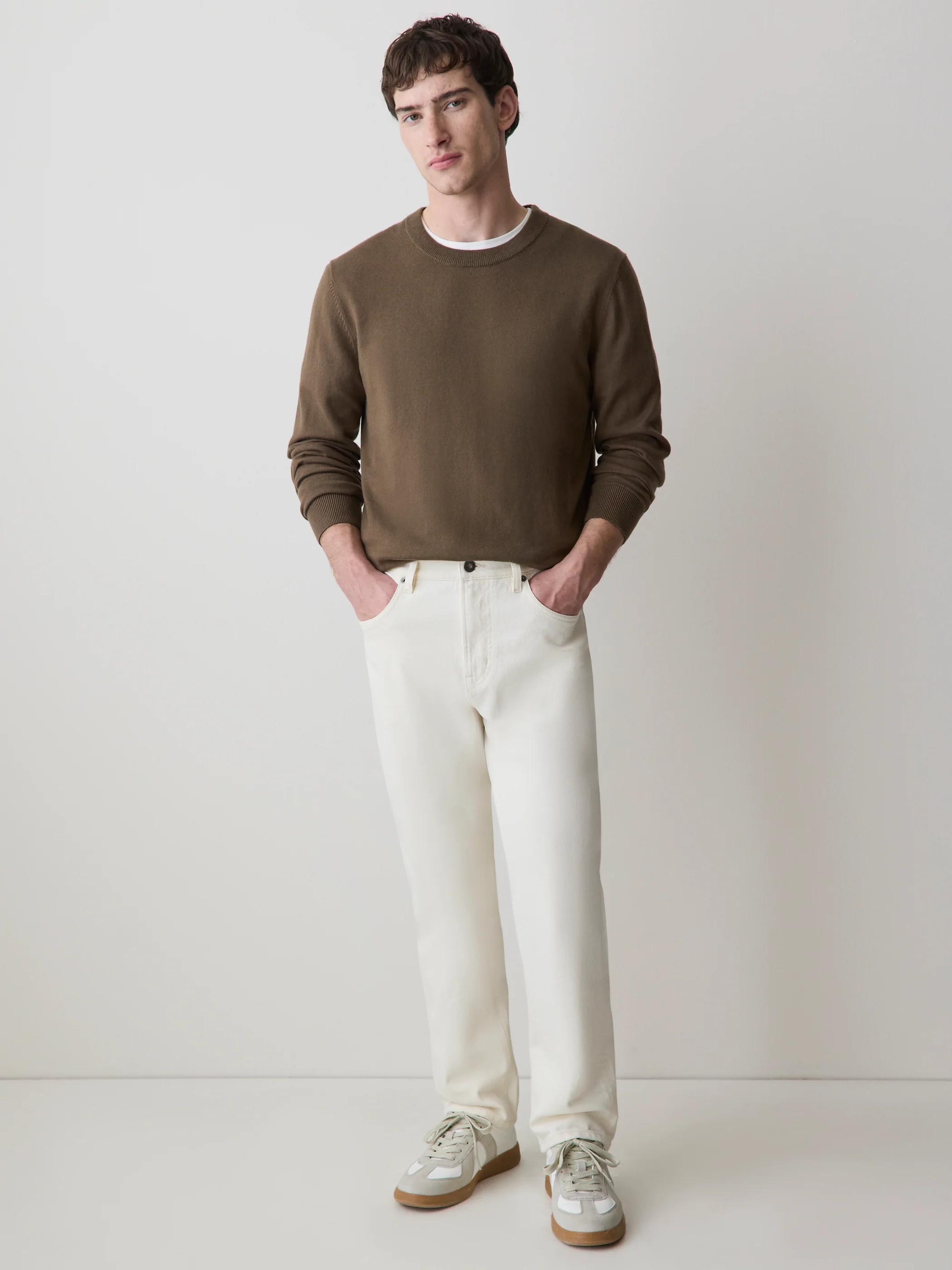Straight-Leg Jeans - Image 3