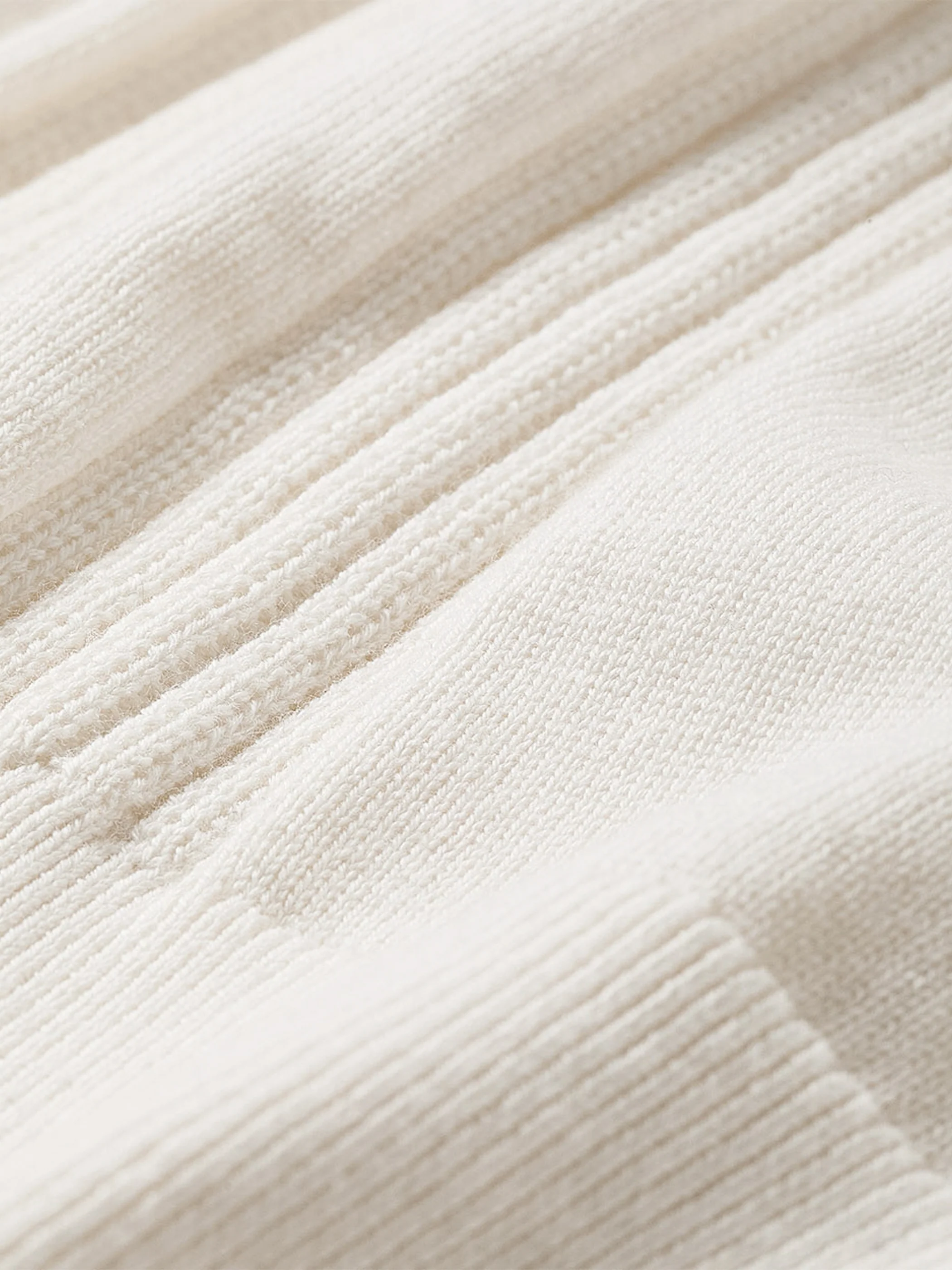 Short-Sleeve Cotton Polo with Vertical Stitches - Image 11