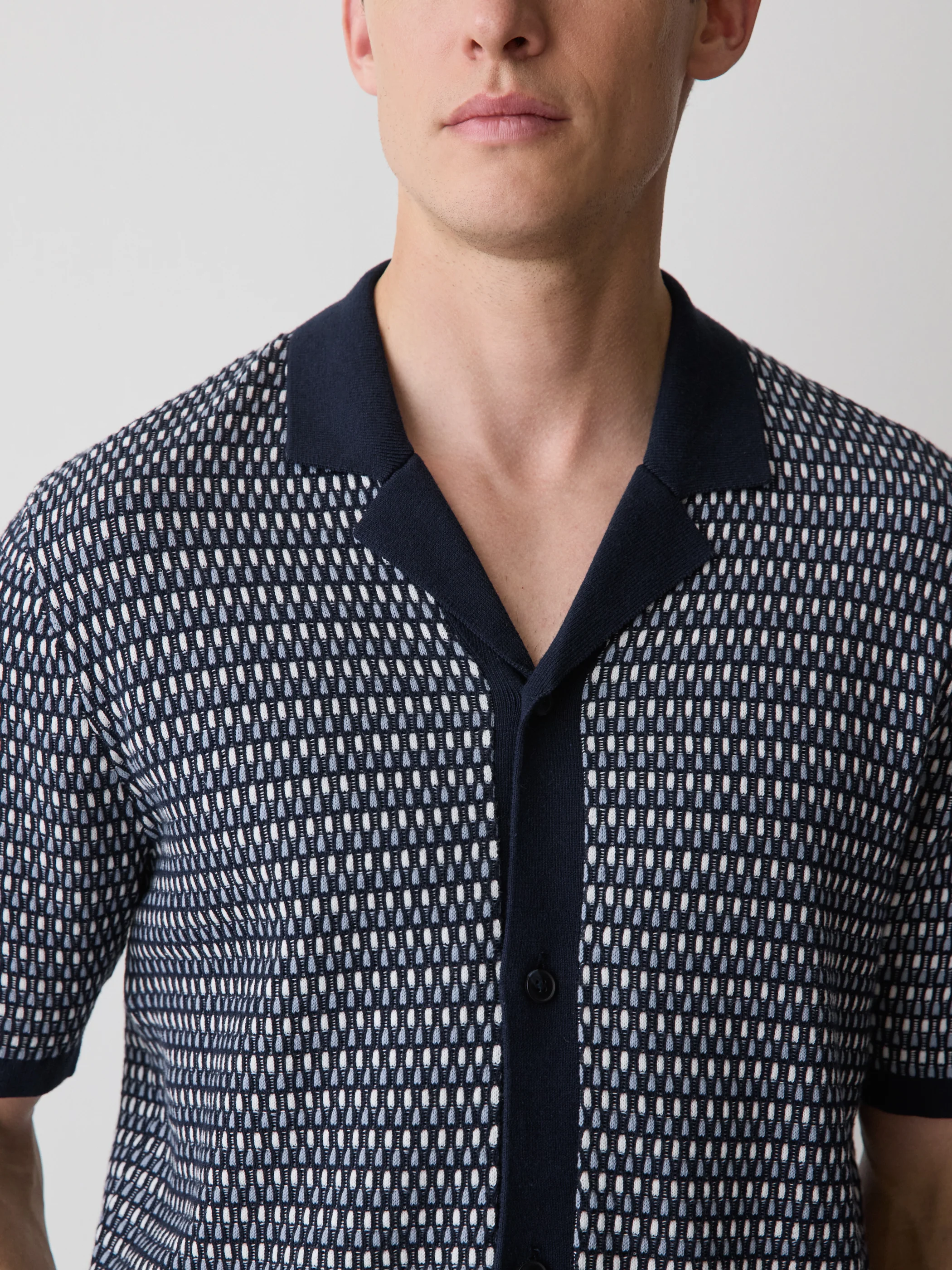 Striped Short-Sleeve Shirt Sweater with Camp Collar - Image 4