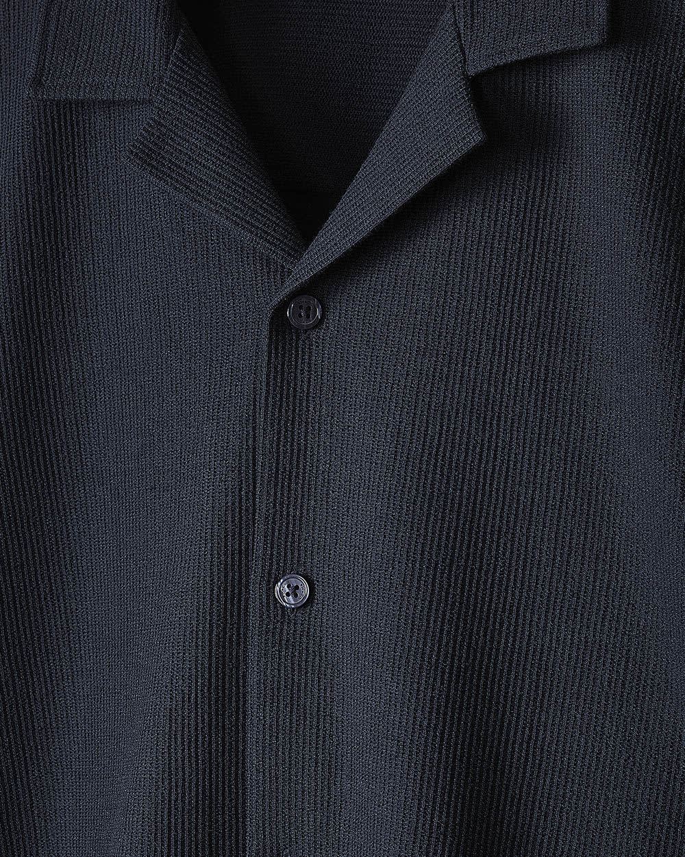 Short-Sleeve Textured Shirt with Camp Collar - Image 11
