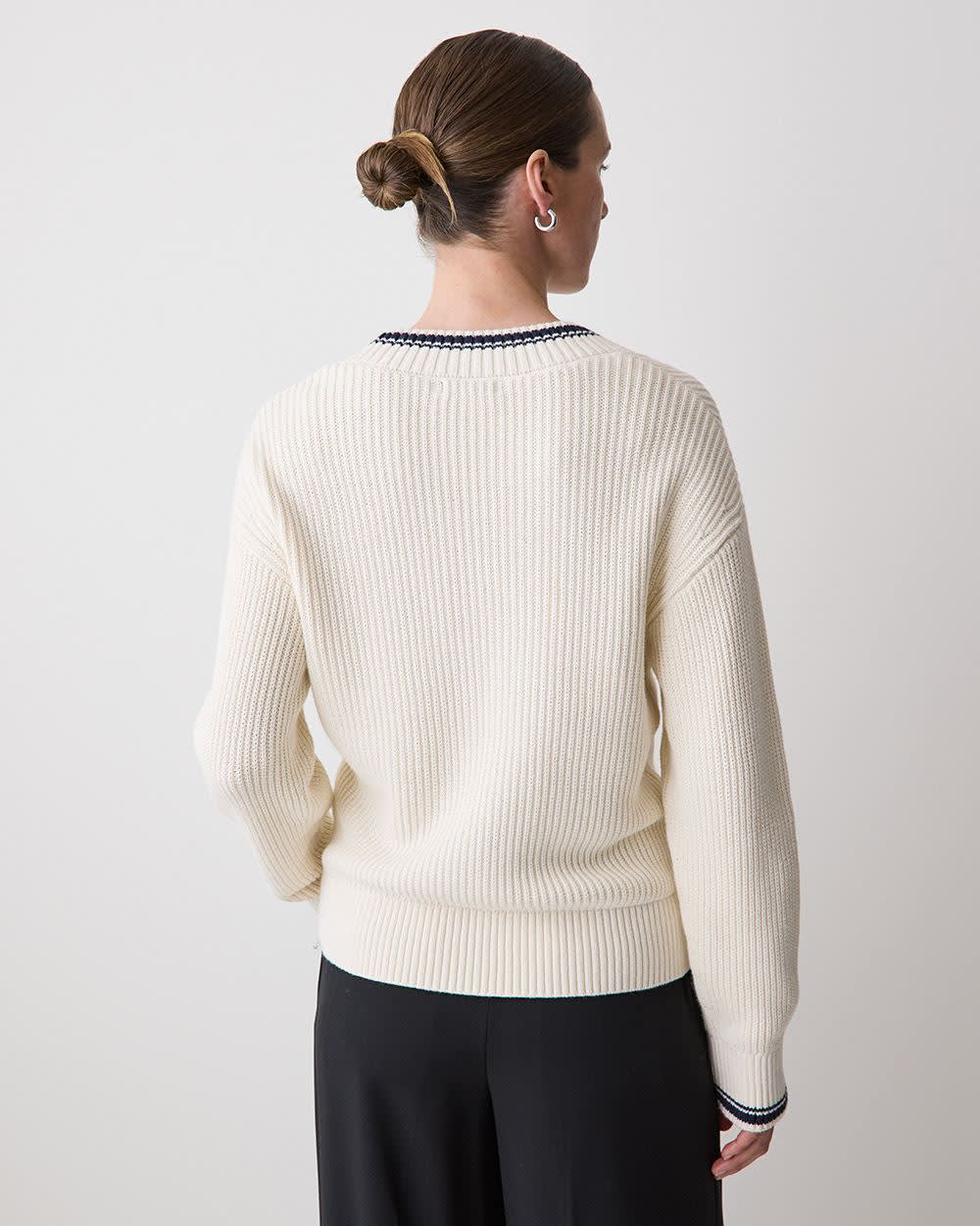 Long-Sleeve V-Neck Sweater - Image 3