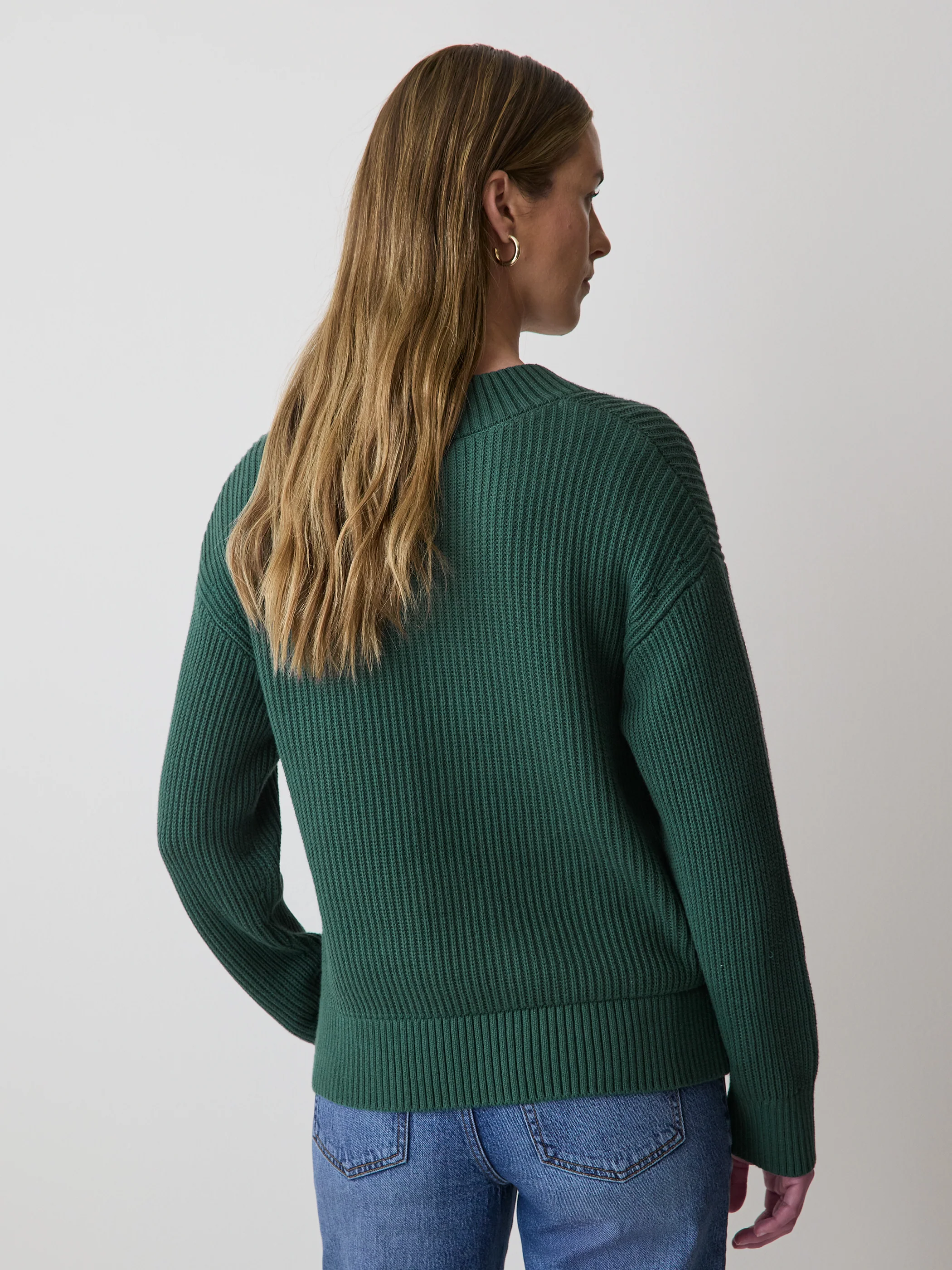 Long-Sleeve V-Neck Sweater - Image 8