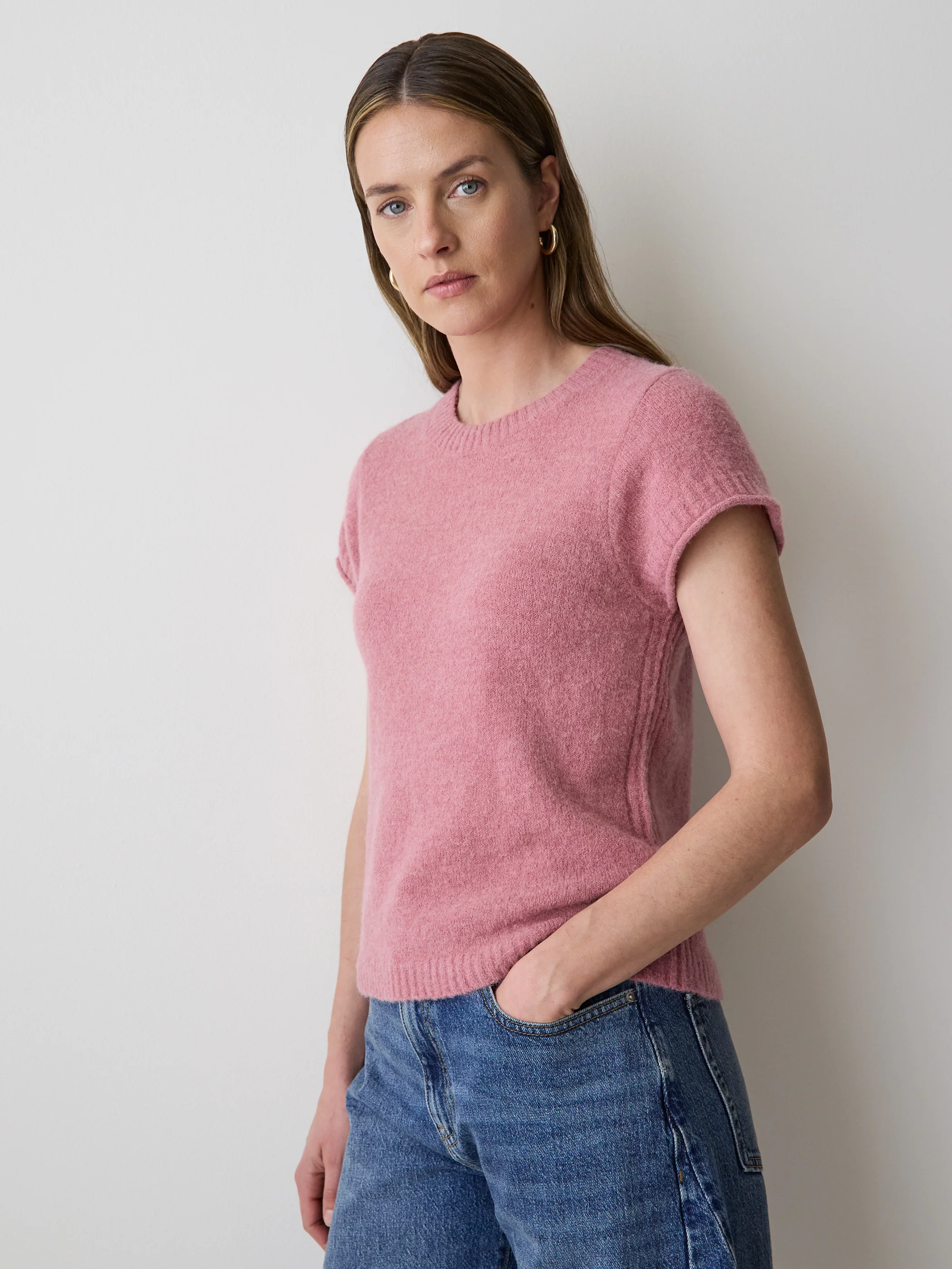 Wool-Blend Cap-Sleeve Crew-Neck Boxy Sweater - Image 12