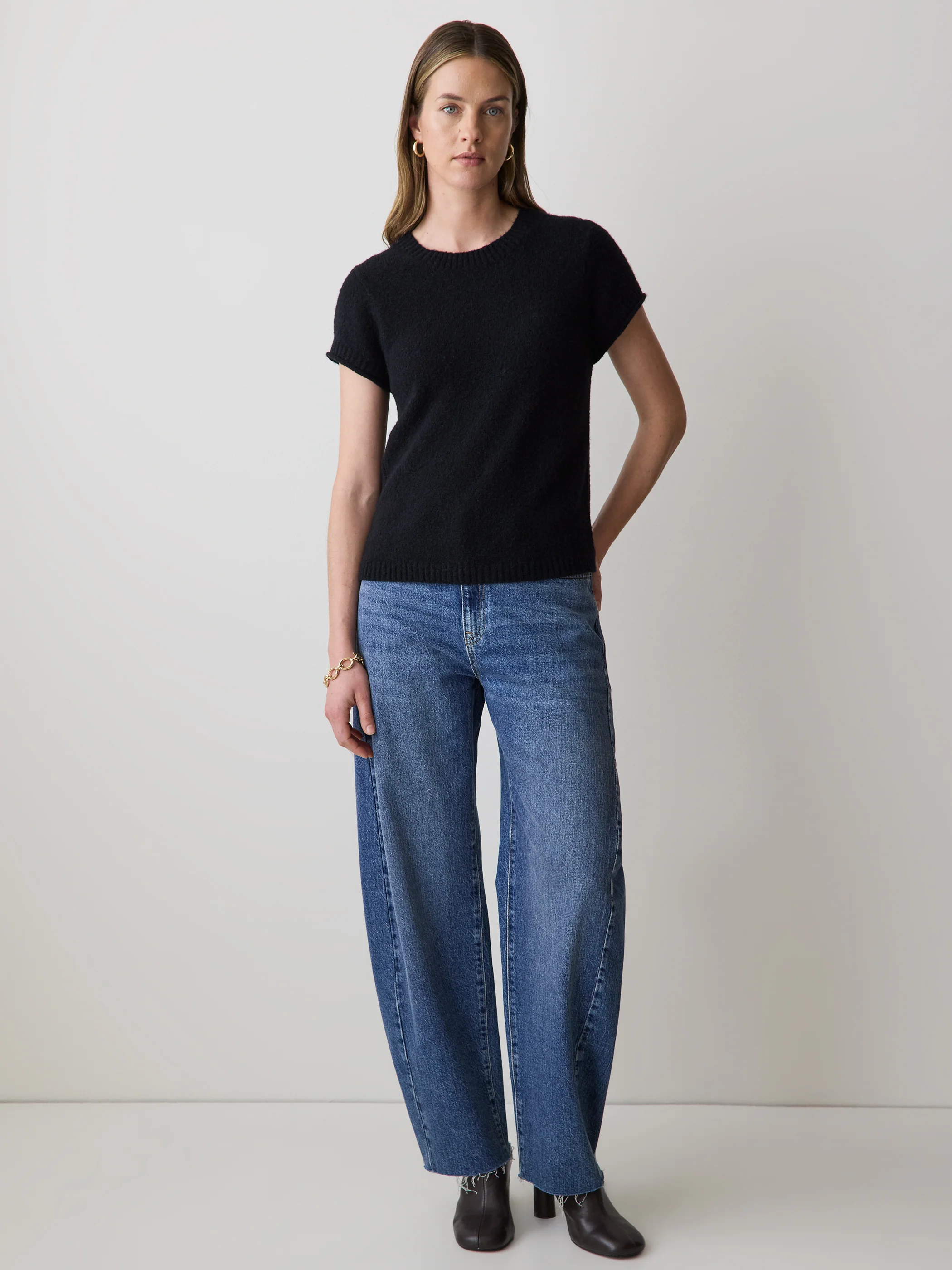 Wool-Blend Cap-Sleeve Crew-Neck Boxy Sweater - Image 2